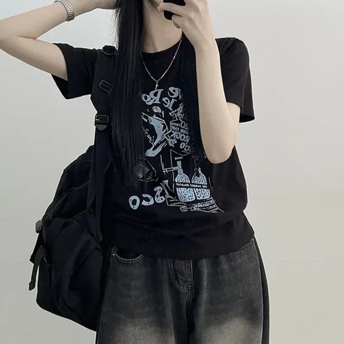 y2k 빈티지 락 슬림핏 블랙 반팔티 상품이미지3
