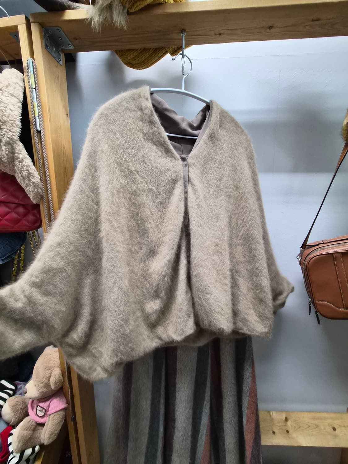 데코 포근울 케이프 가디건. 레니본 모헤어울 스커트 상품이미지2