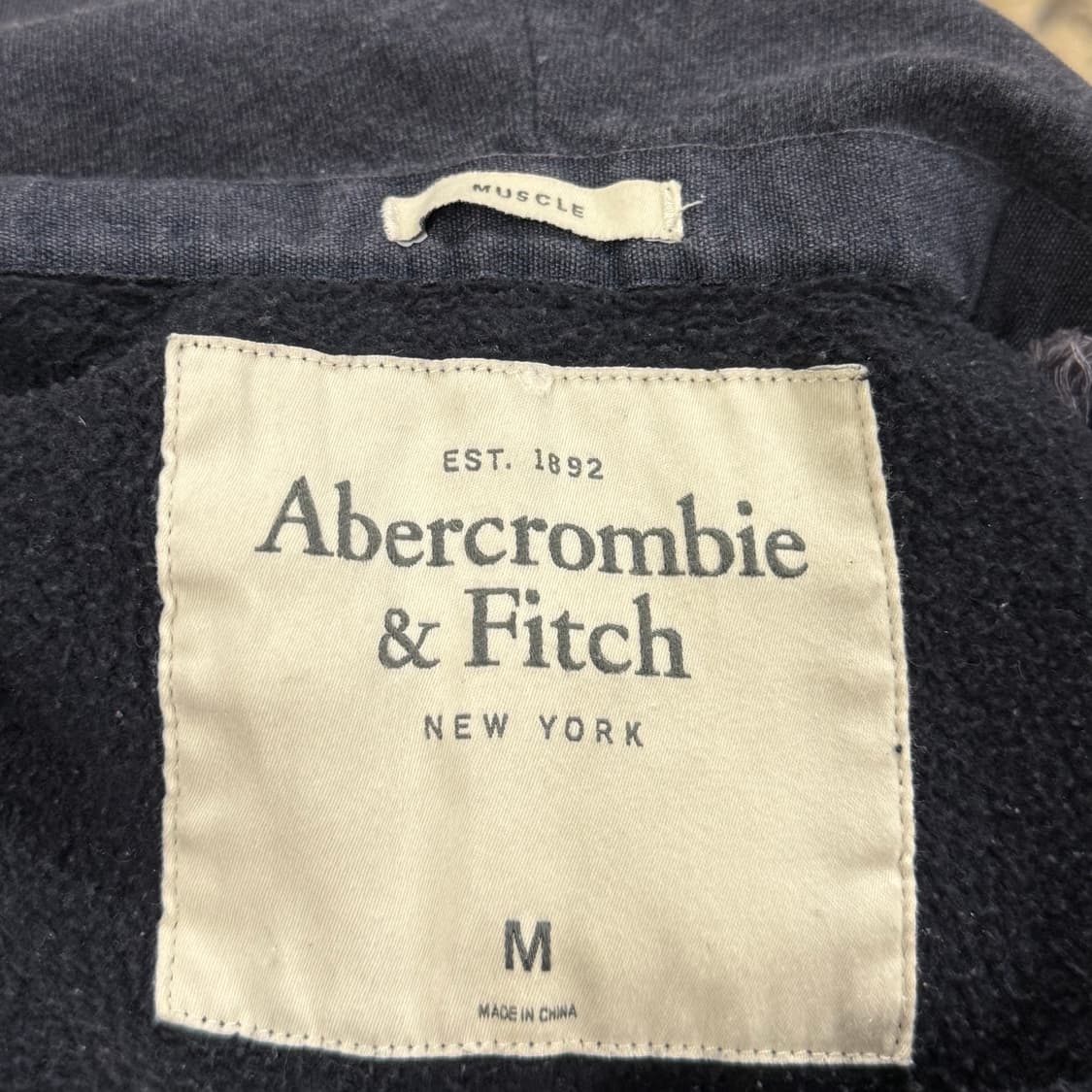 아베크롬비 네이비 차콜 레드 후드집업 상품이미지6