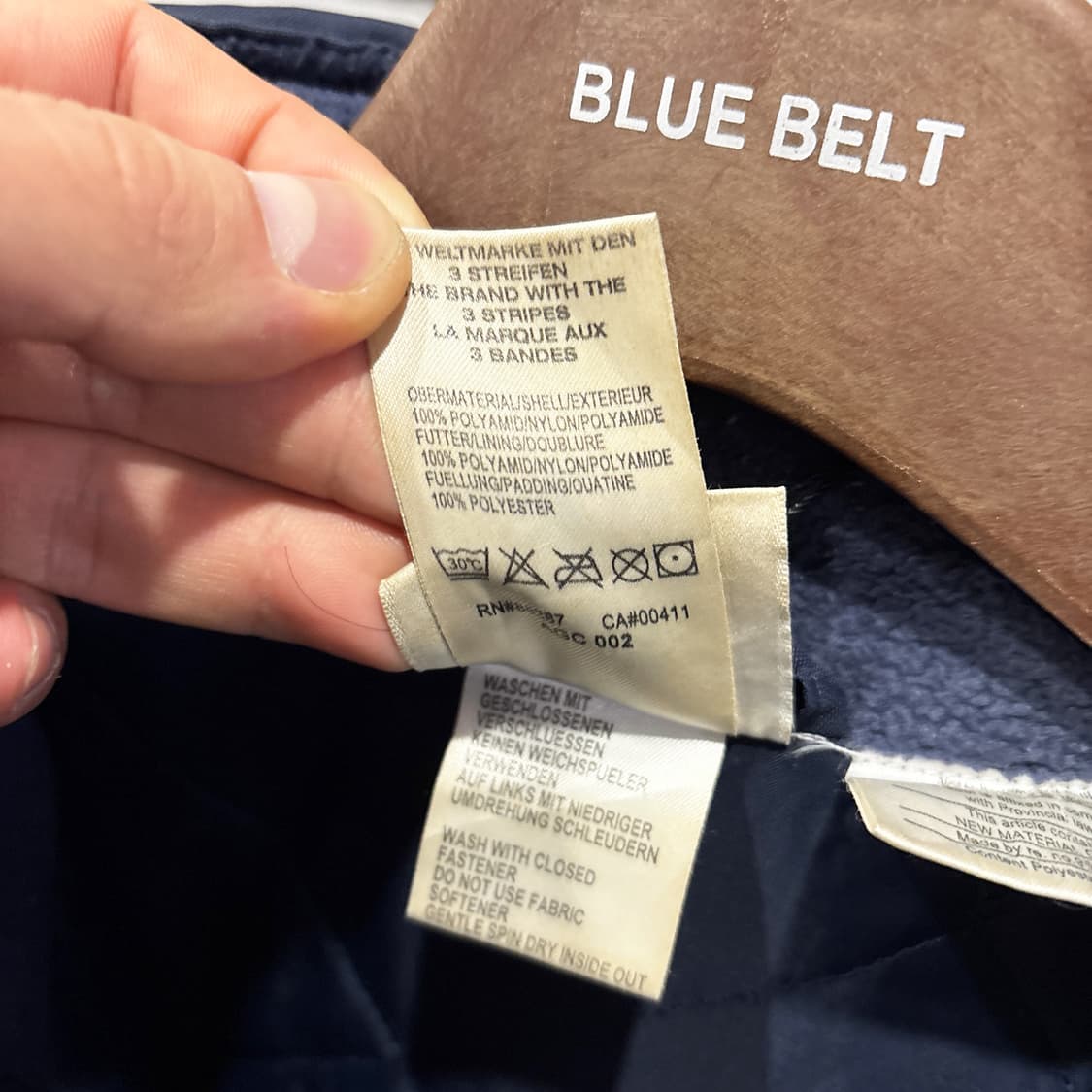 아디다스 올드스쿨 누빔자켓 라인스트링 후드내장 디테일 오버핏 네이비 상품이미지7