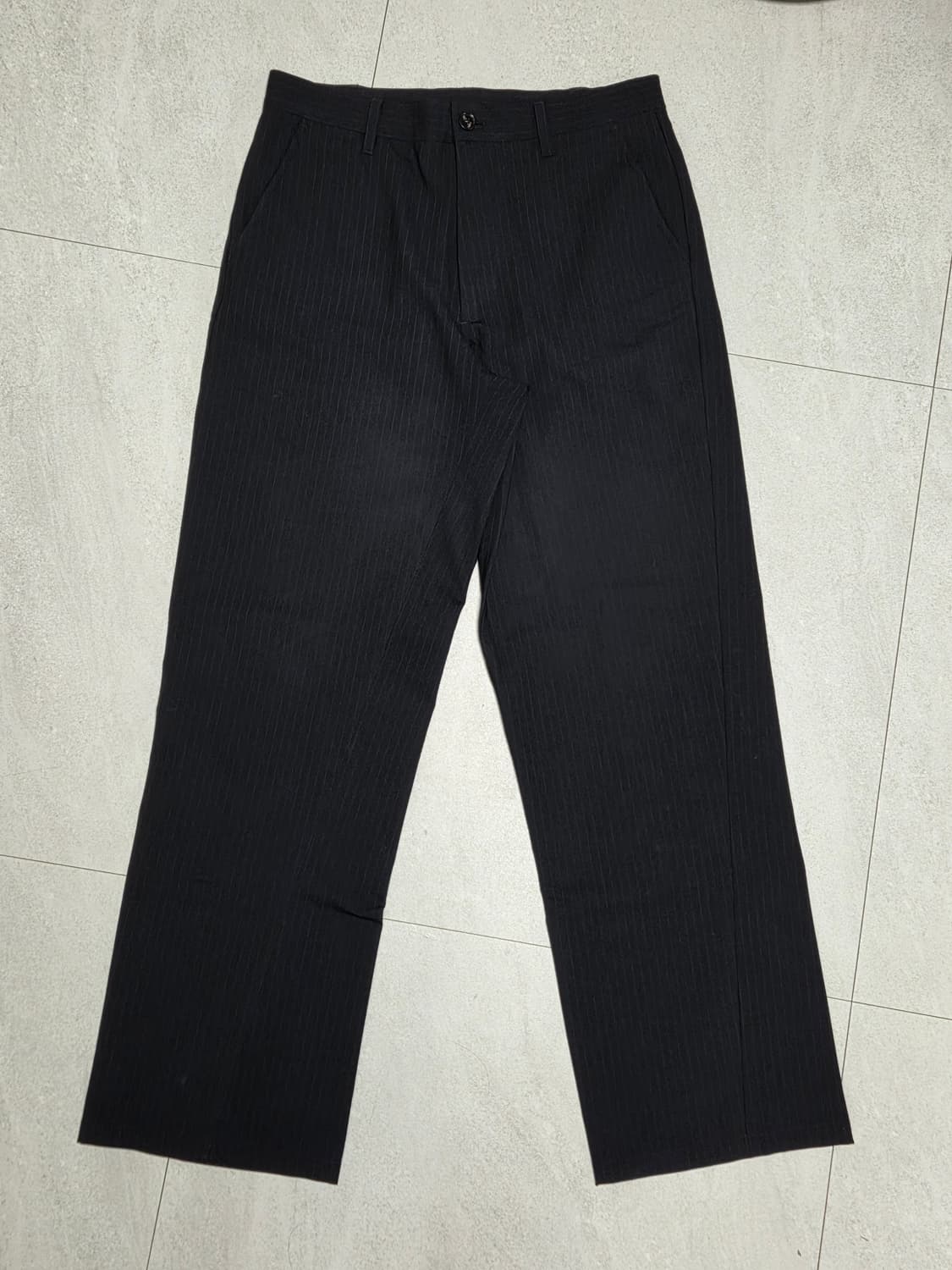 (46) 선플라워 와이드 트위스트 트라우저 앤트러사이트 스트라이프 상품이미지2