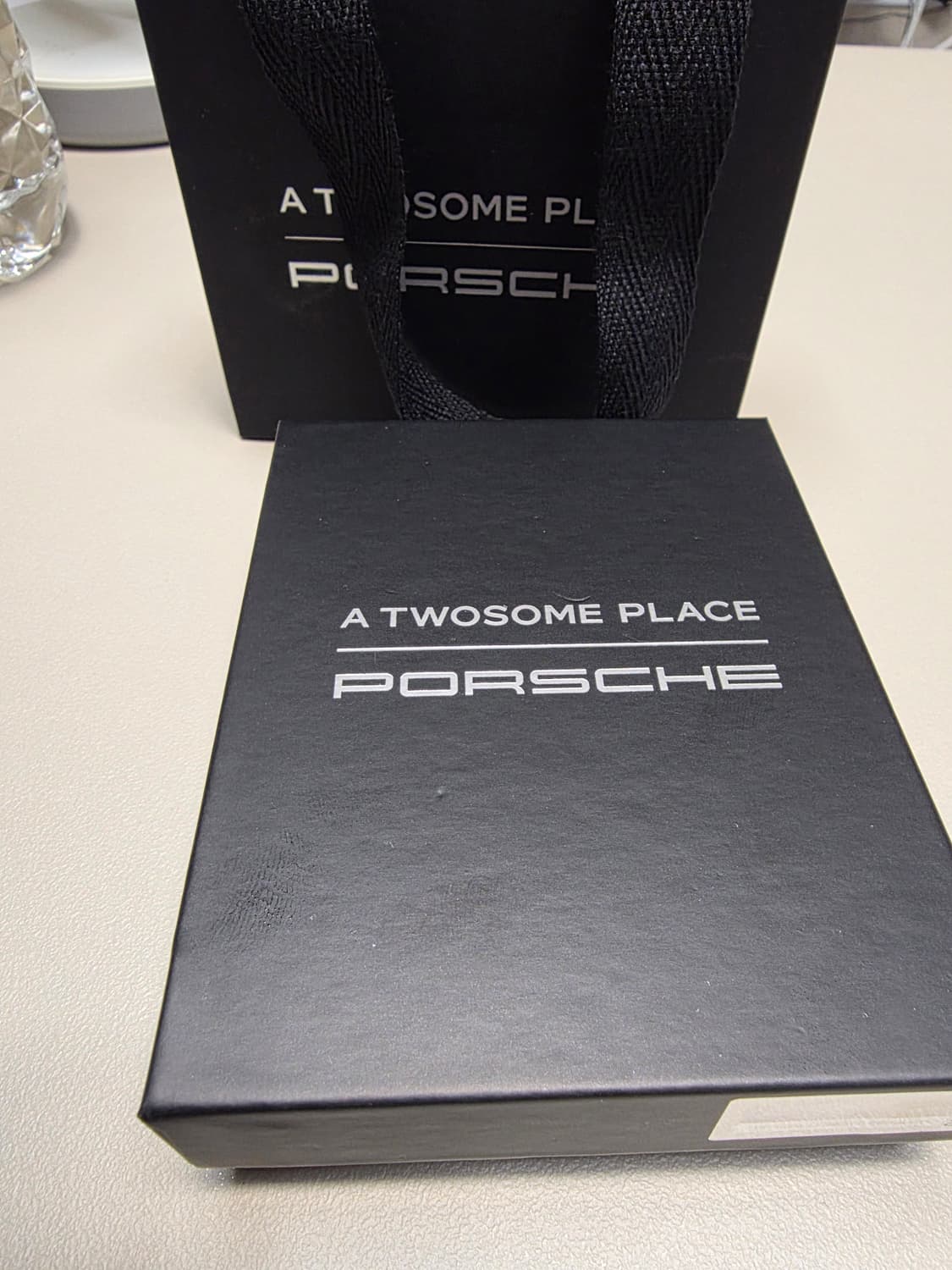 투썸  x  포르쉐 차량 키링 블랙 (새상품) 상품이미지2