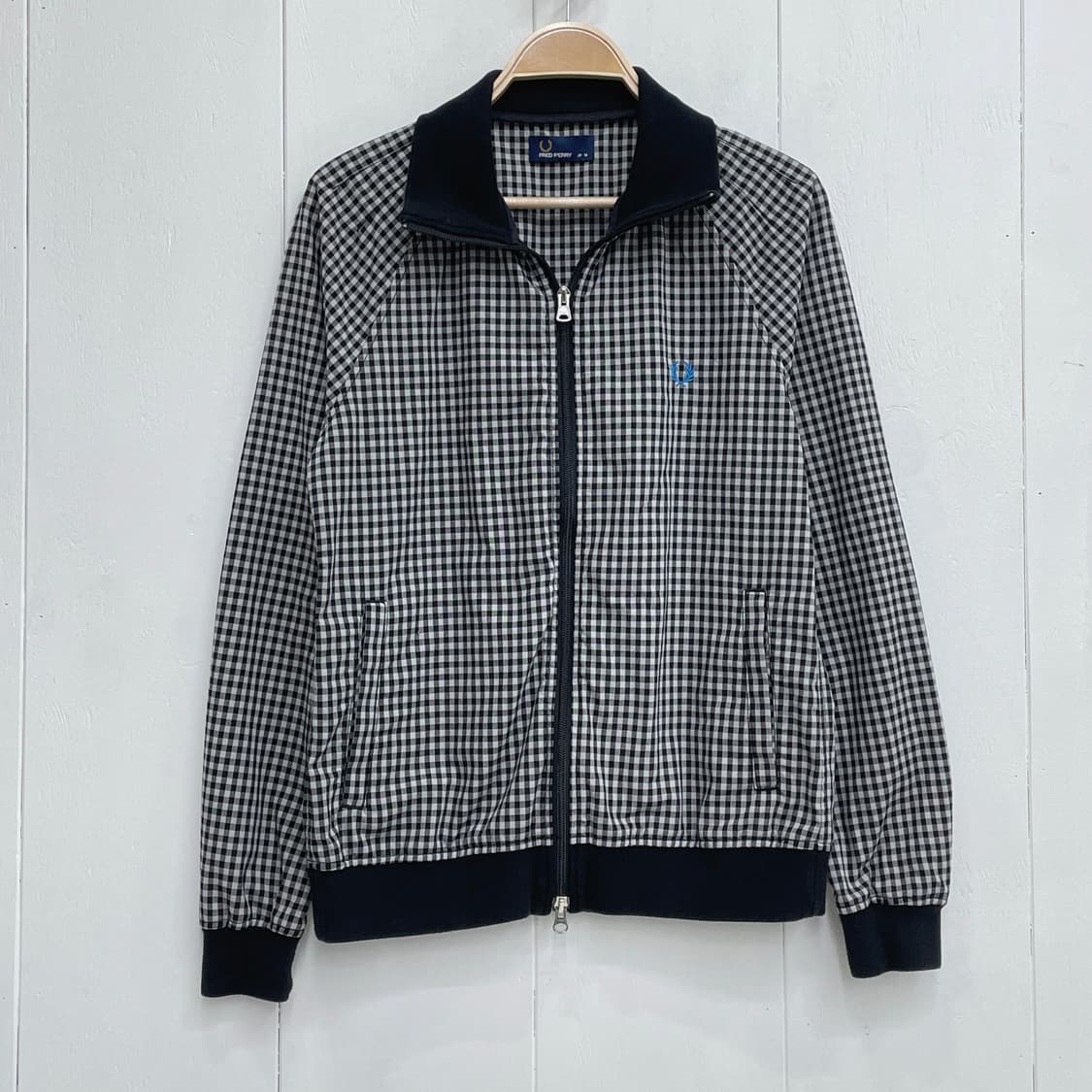 프레드페리(FRED PERRY) 월계수 로고 깅엄 체크 집업 자켓 상품이미지7