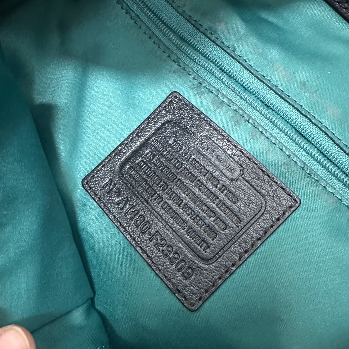 COACH 코치 레더 타슬 빅백 여성 숄더백 호보백 블랙 상품이미지9