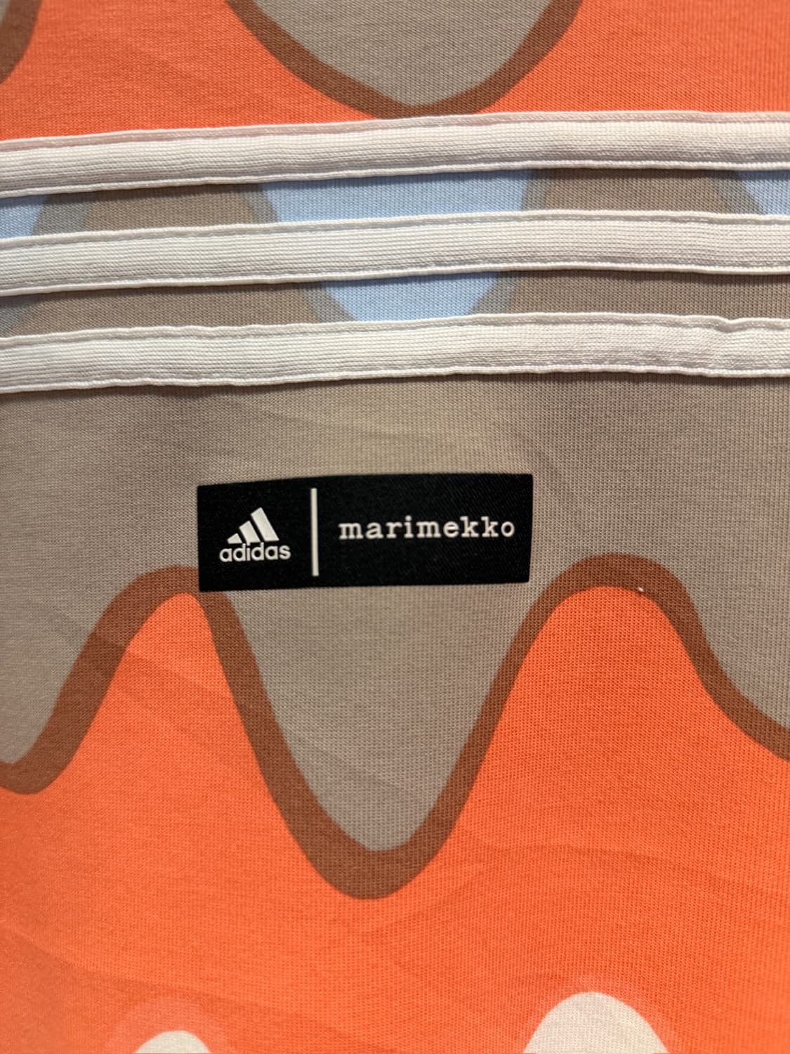 Adidas x Marimekko Graphic Sweatshirt 상품이미지6