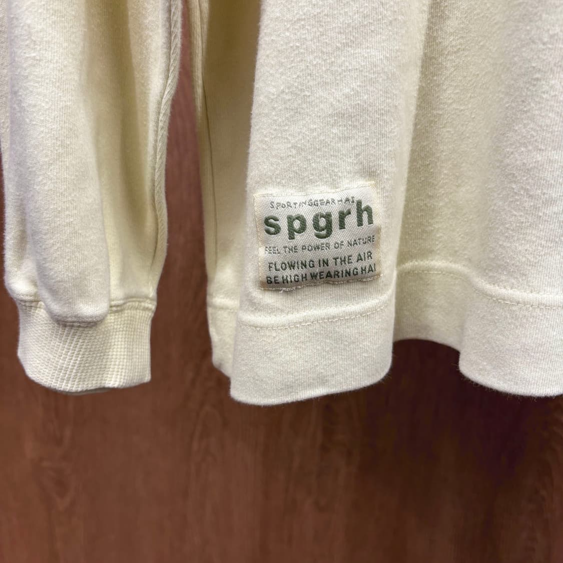 이세이미야케 하이 베이직 긴팔 맨투맨 로고 자수 라벨 패치 디테일 옐로우 상품이미지7