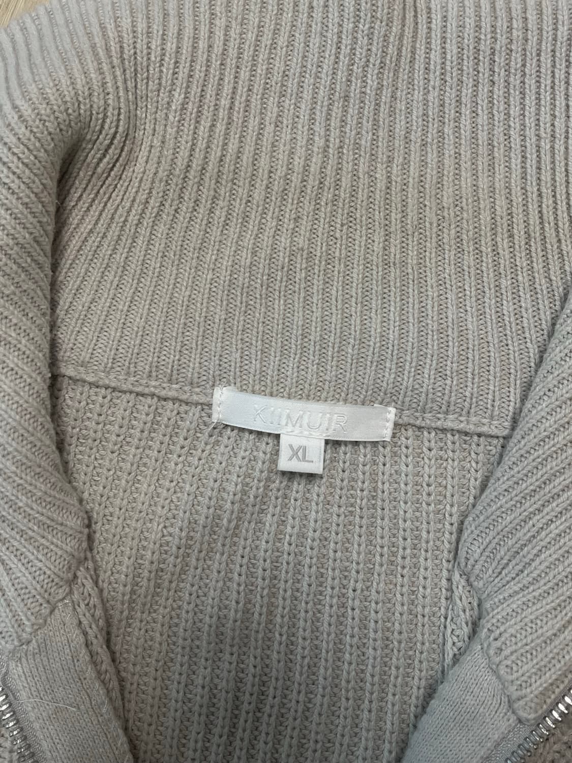 키뮤어 니트 집업 상품이미지2