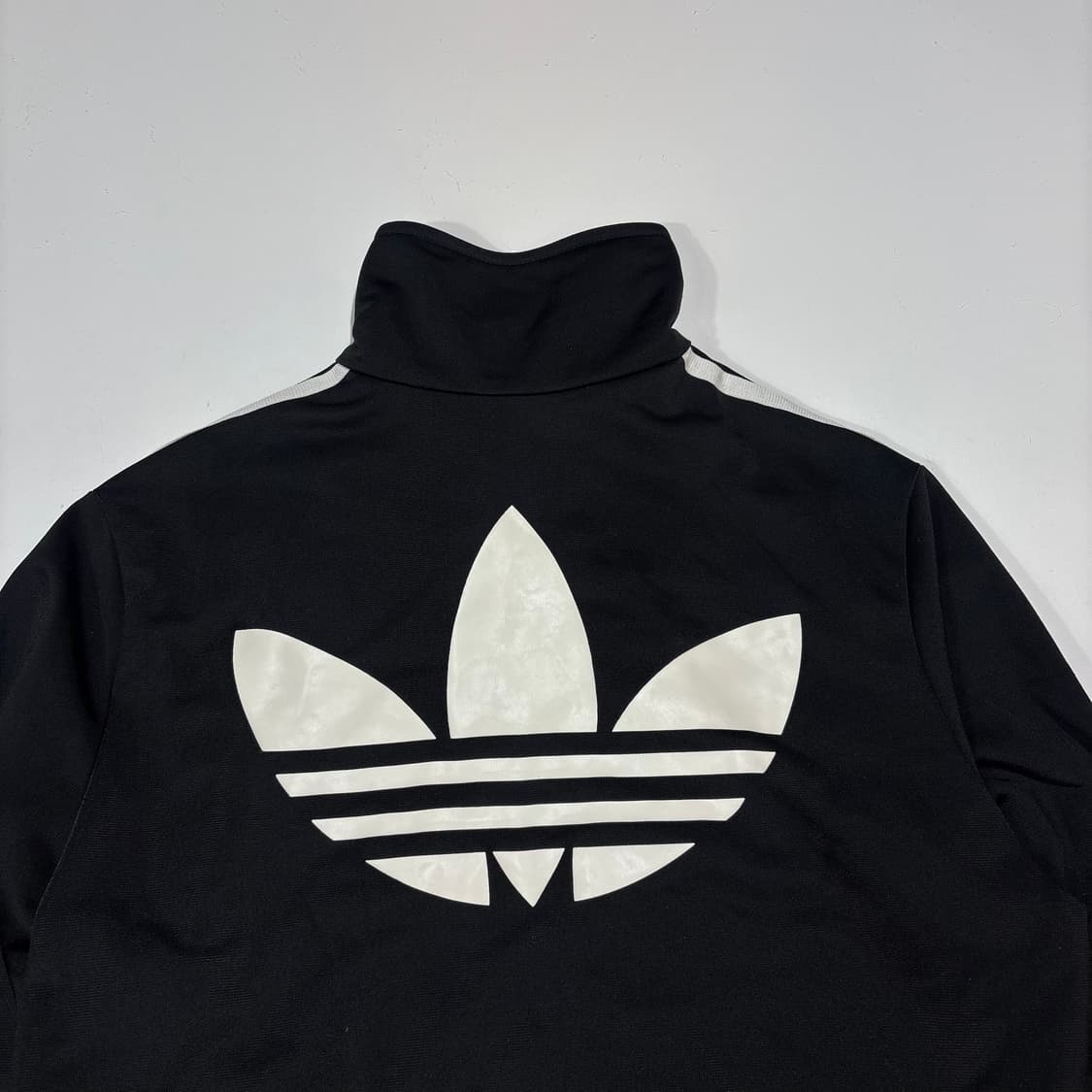 아디다스 블랙 삼선 트랙탑 자켓 상품이미지5