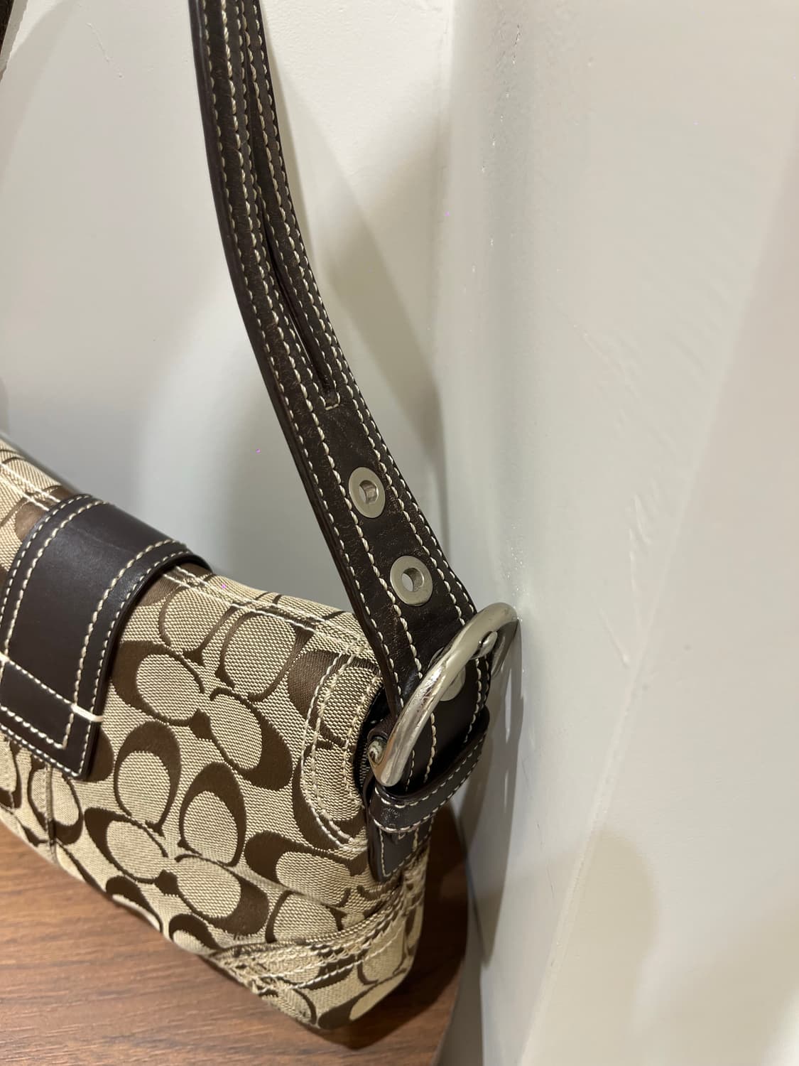 Coach Basic Shoulder Bag 상품이미지4