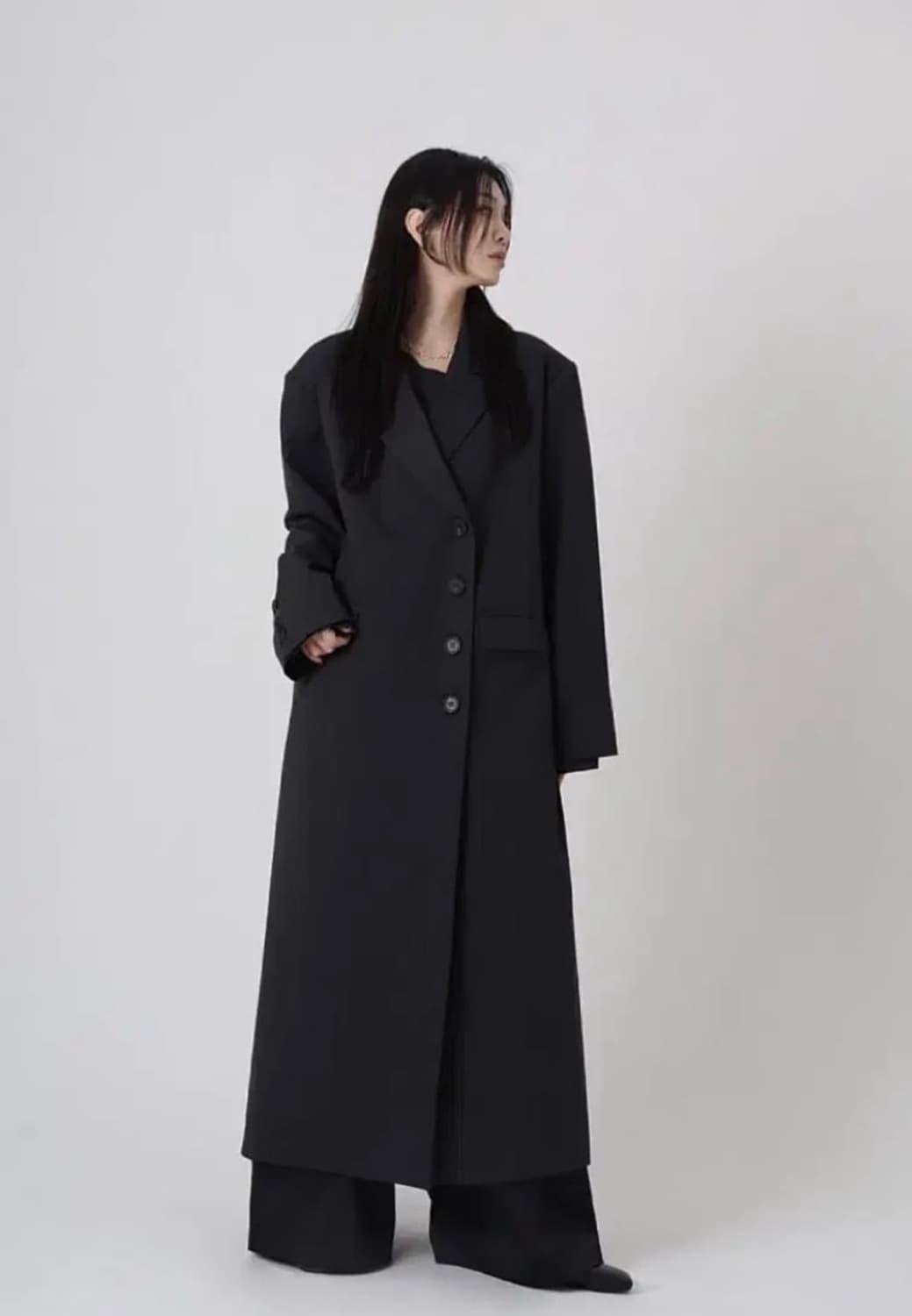 트리밍버드 롱코트 Peaked Lapel Maxi Coat  [Charo 상품이미지1