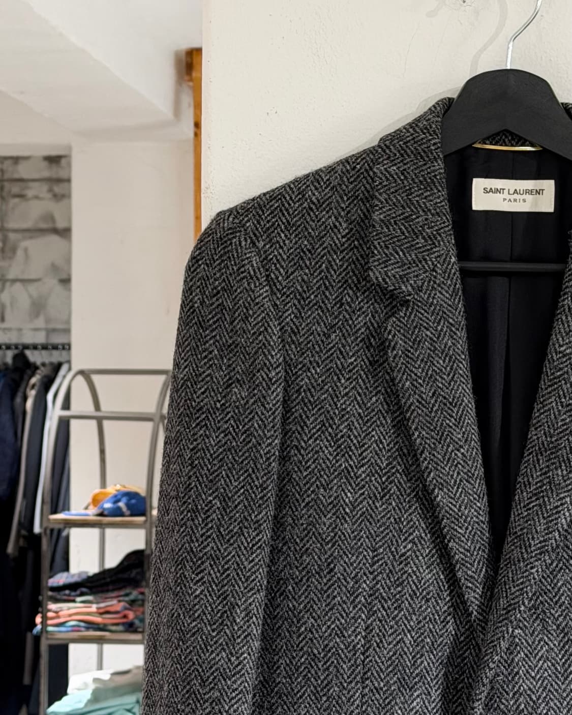 생로랑 차콜 헤링본 투 포켓 울 블레이저 상품이미지2