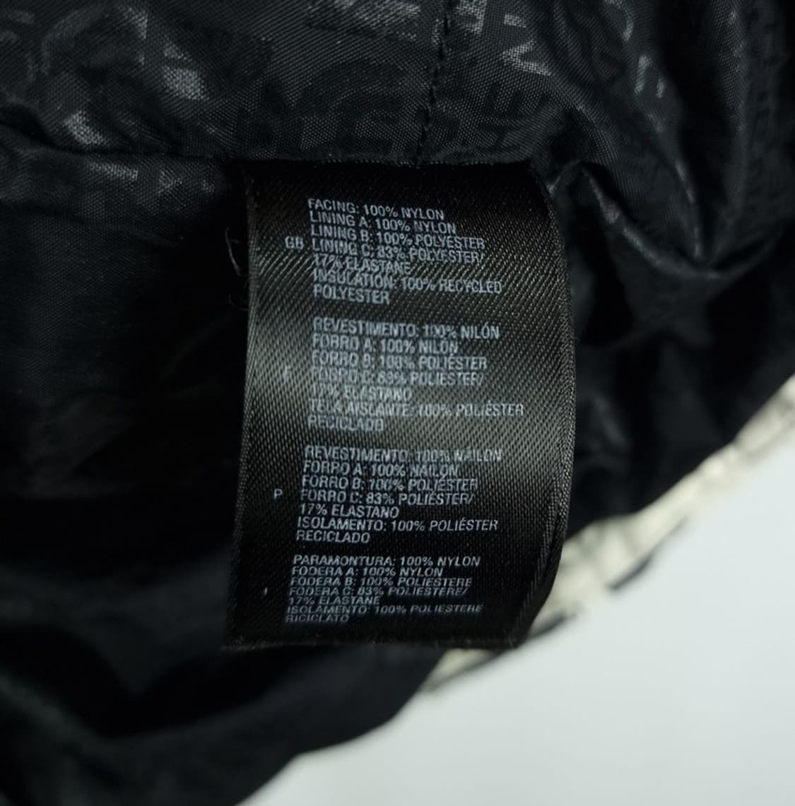 [노스페이스] 그래픽 패턴 오버핏 바람막이 보드 자켓 M19059 상품이미지10