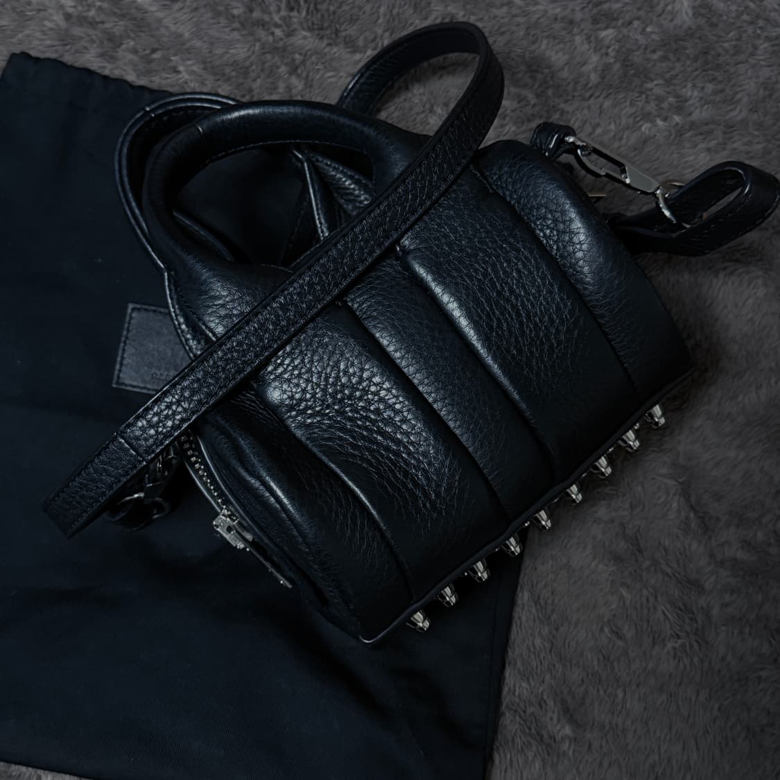 Alexander Wang 알렉산더왕 스터드 미니 크로스백 상품이미지2