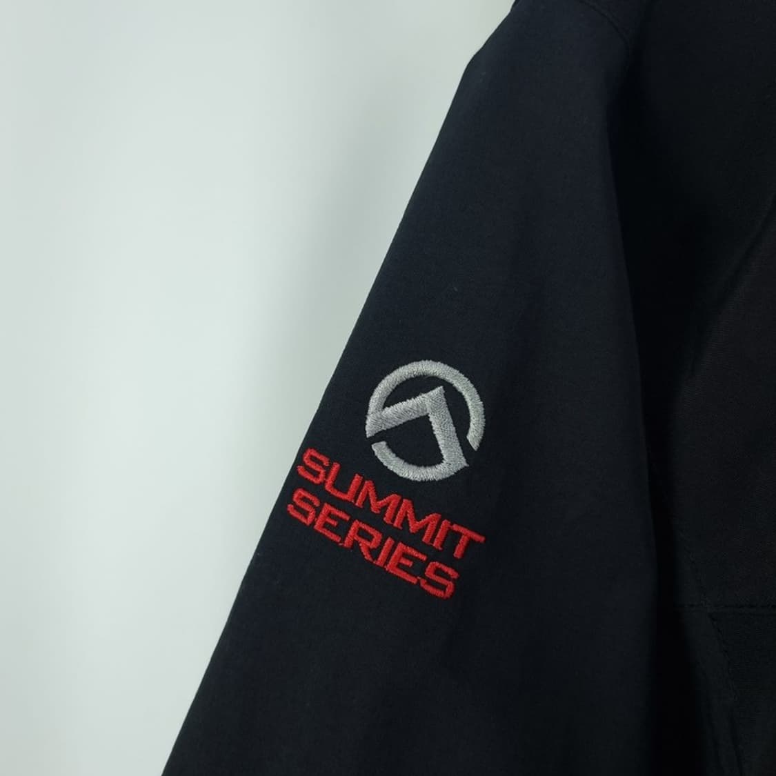 [노스페이스] 로고 자수 오버핏 고어텍스 바람막이 자켓 M18851 상품이미지5