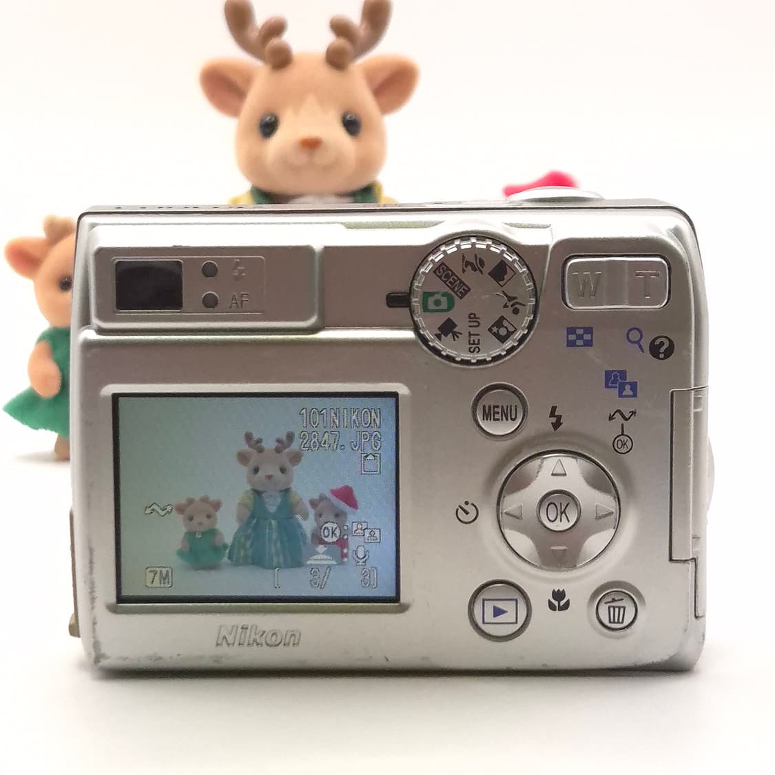 똑딱이디카🍒 니콘 쿨픽스 7600 실버 ✨ 클래식한 감성 상품이미지2