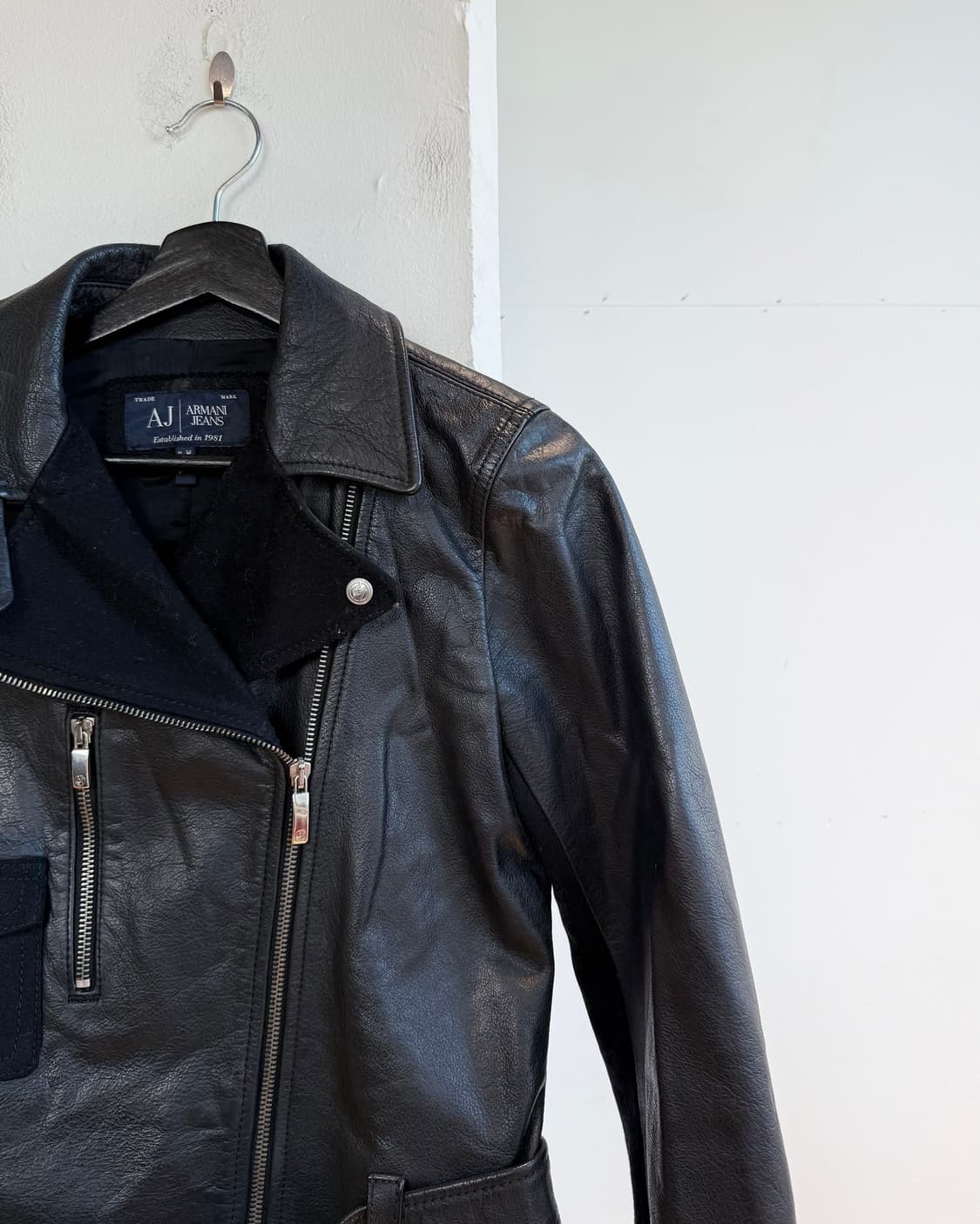 아르마니 진스 블랙 카우하인드 라이더 자켓 상품이미지5