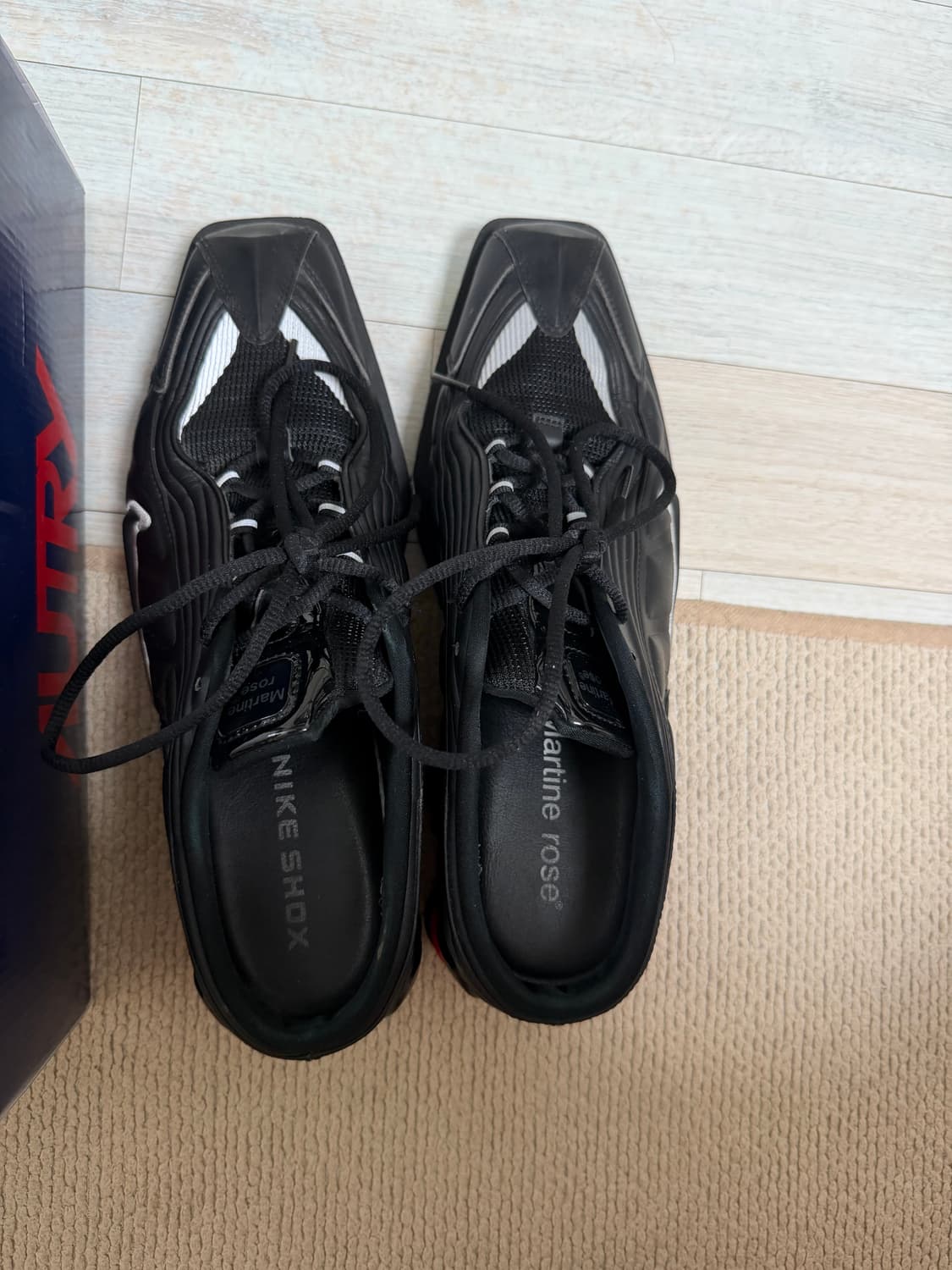 나이키 샥스 마틴로즈 280 상품이미지3