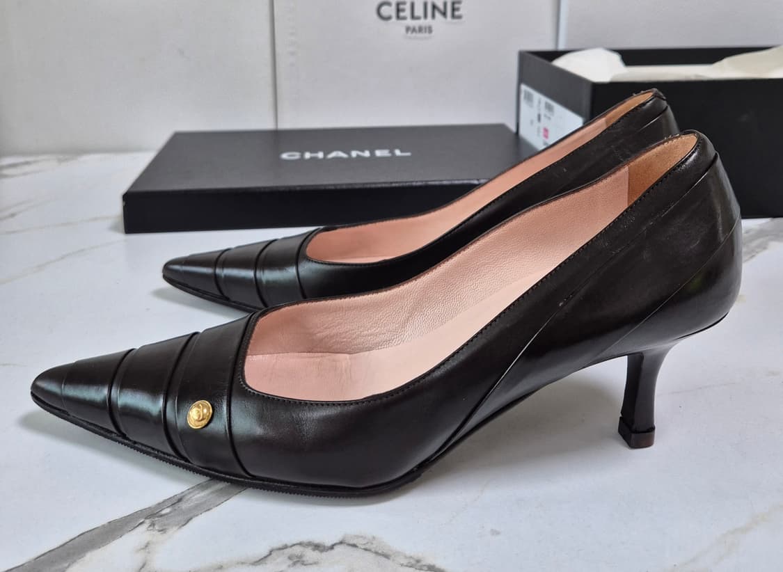(정품) 샤넬 다크 브라운 가죽 힐 펌프스 36 상품이미지10
