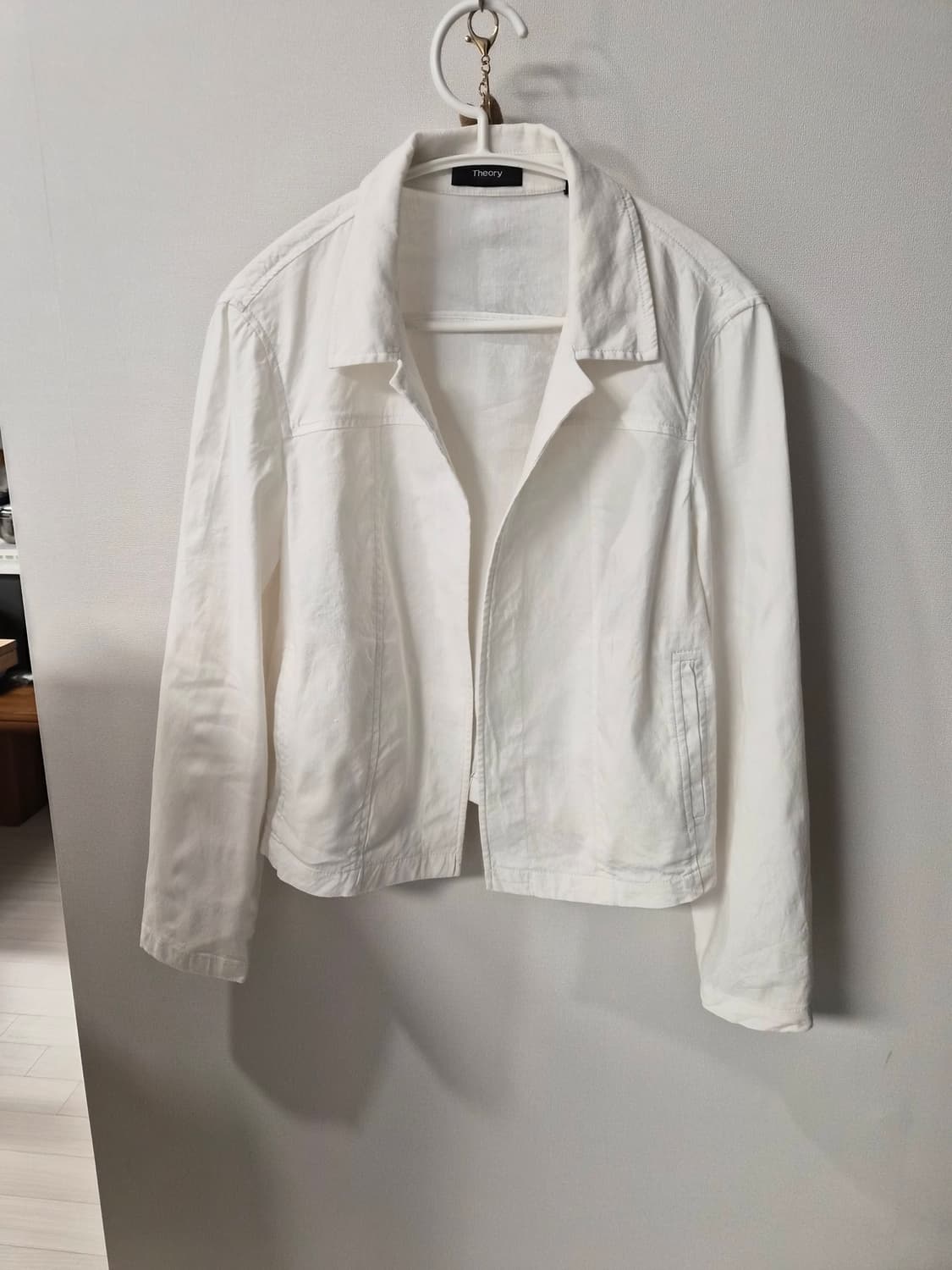 띠어리(Theory) 소프트 크런치 슈렁큰 자켓 (화이트/M) 상품이미지4