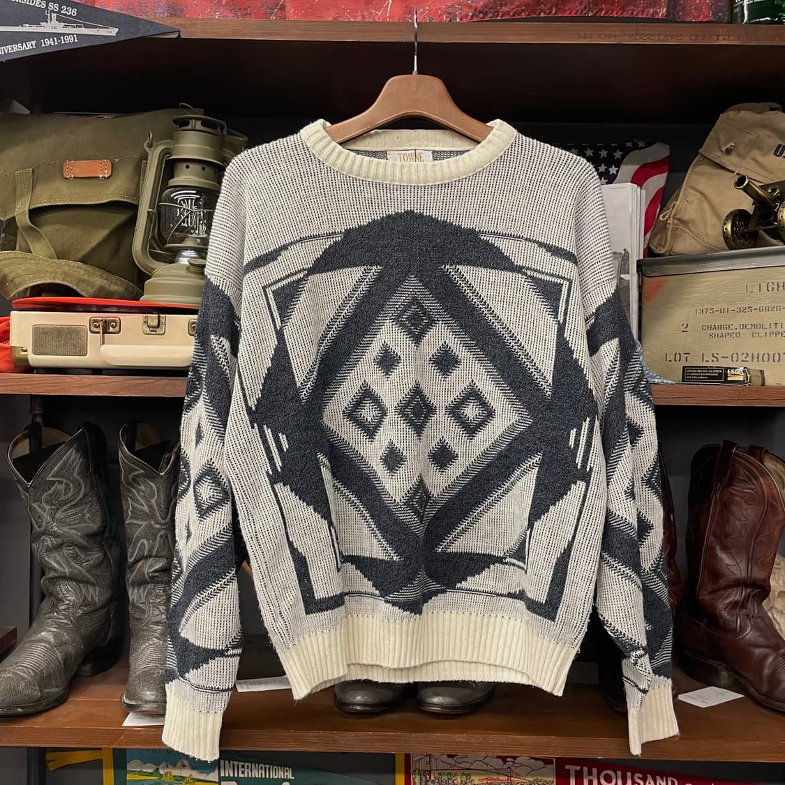 80s TOWNE by 런던 패턴 3D 울 니트 스웨터 상품이미지1