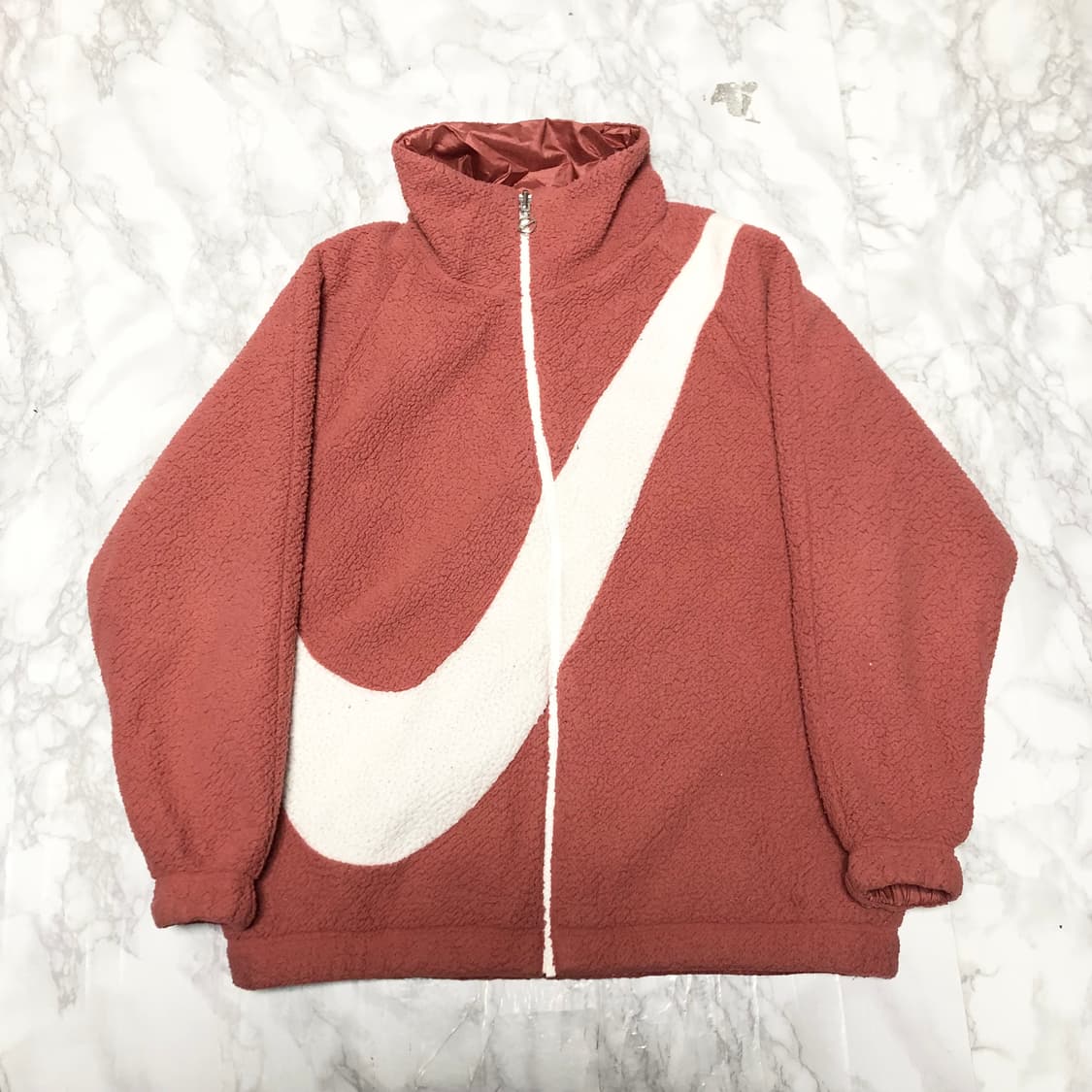 나이키 자켓 양면 후리스 딸기우유 상품이미지1