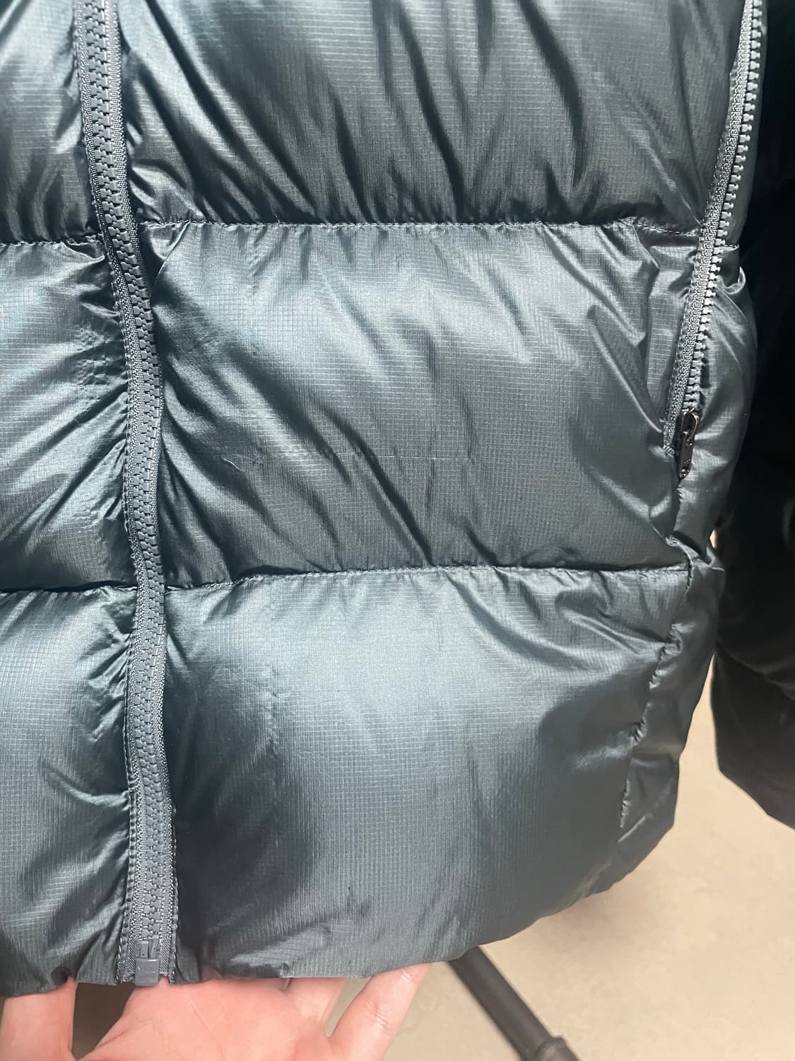 파타고니아 피츠로이 다운 패딩 누보그린 L 상품이미지4