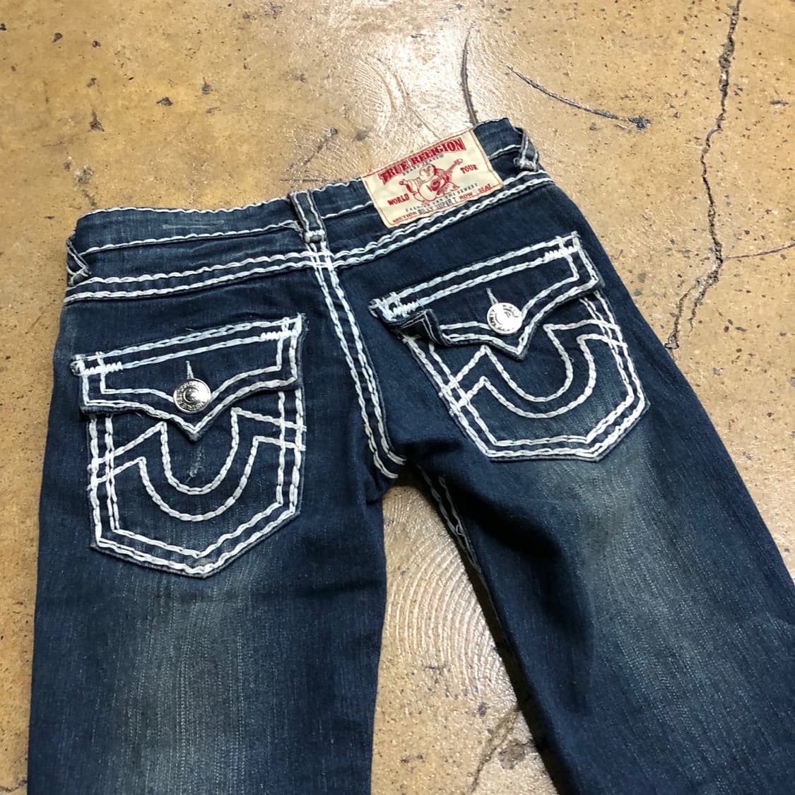 [정품/27] 트루릴리전 스티치 데님 팬츠 상품이미지1