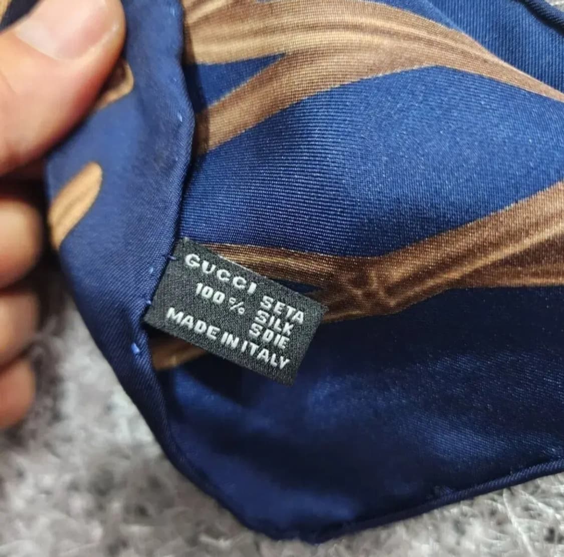 구찌 실크 스카프 상품이미지5