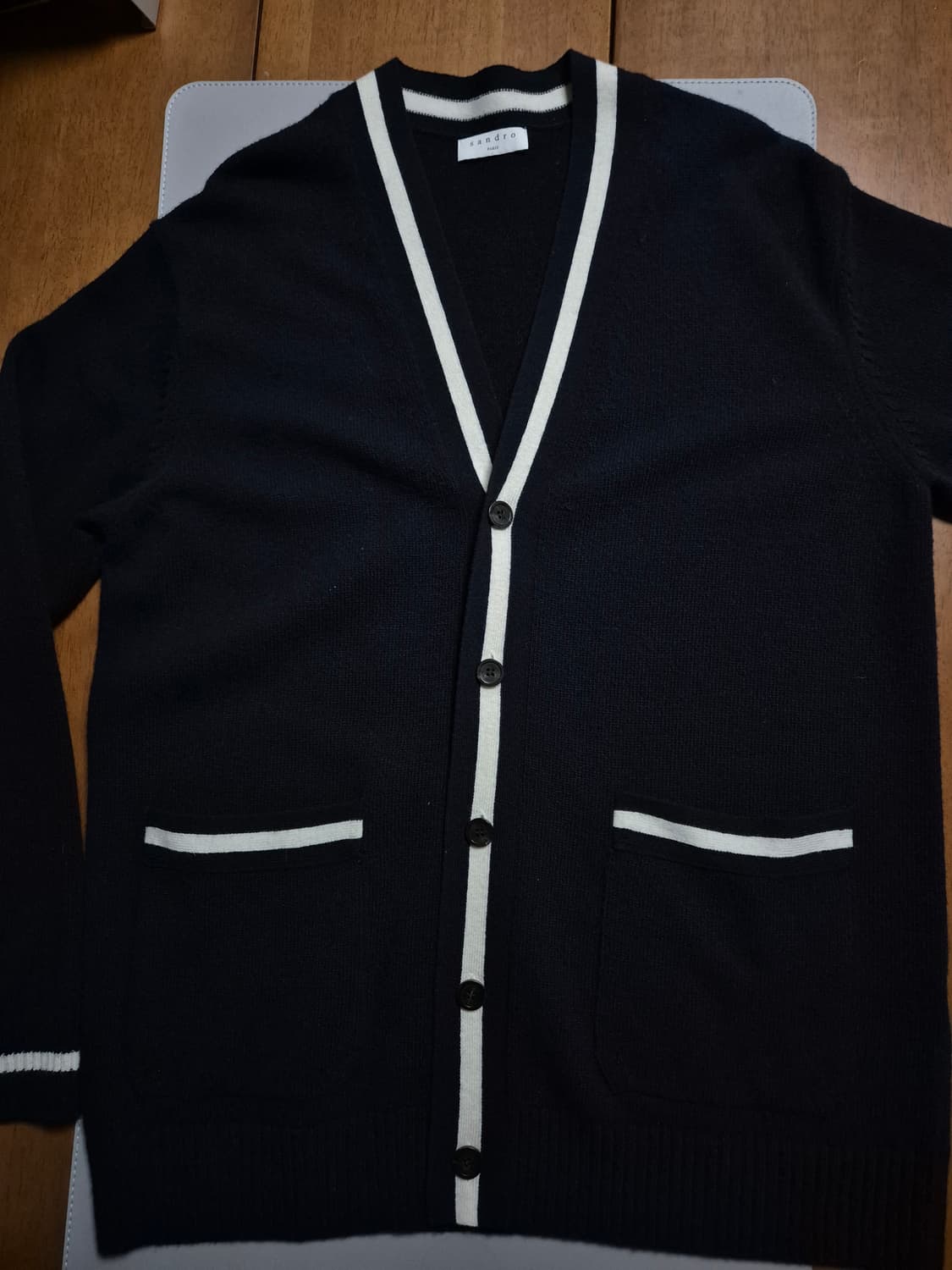 산드로옴므 울캐시혼방 가디건 L 네이비 상품이미지3