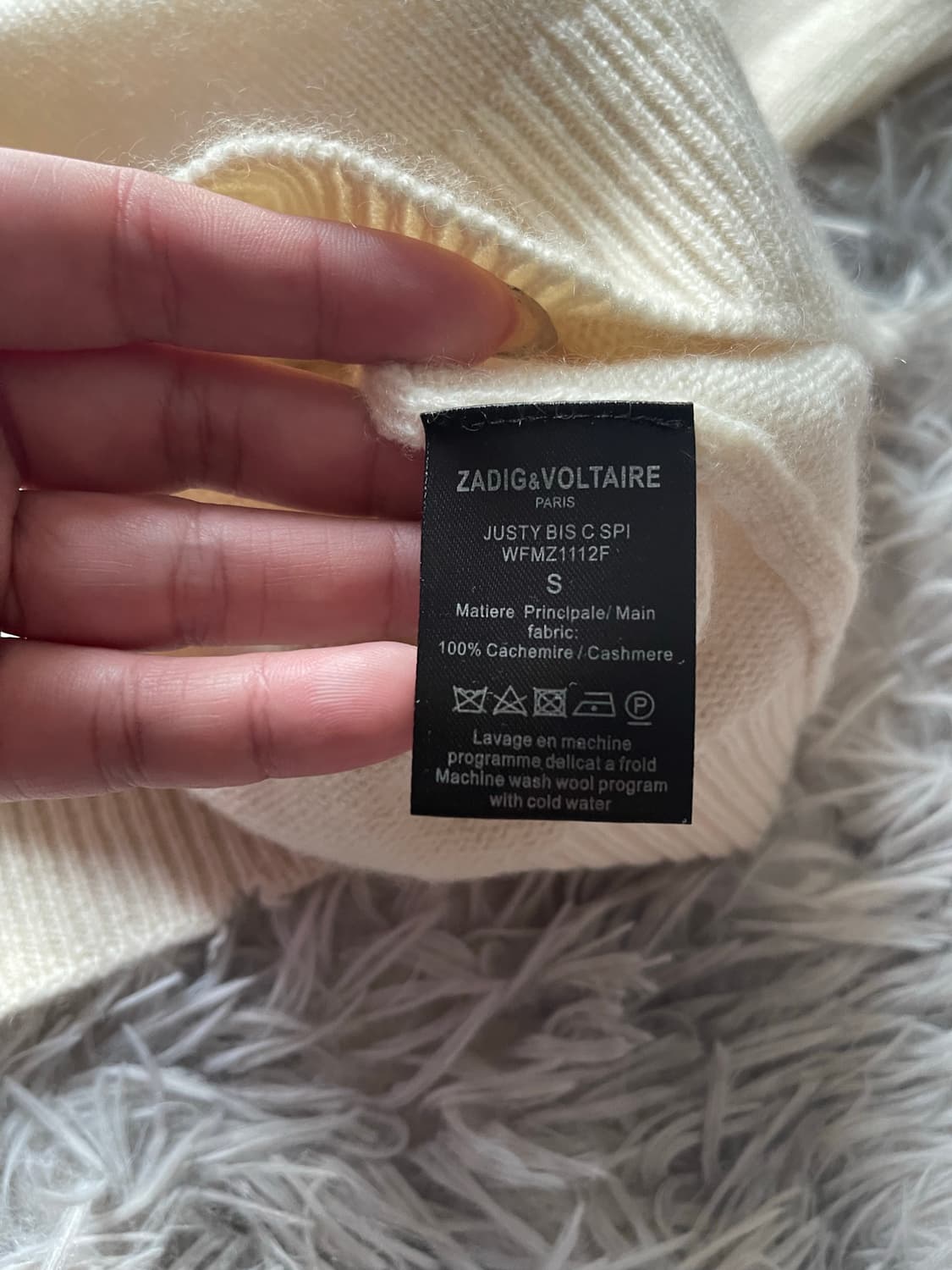 쟈딕앤볼테르 아이보리 Rock&Roll 자수 단추 니트 캐시미어100 상품이미지3