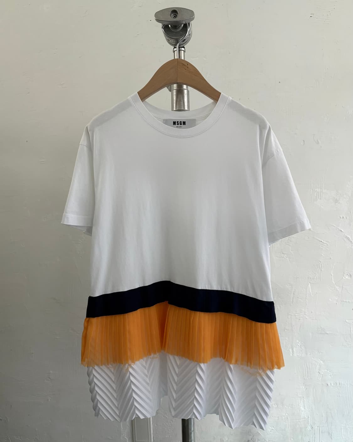 MSGM 엠에스지엠 화이트 플리츠 디테일 티셔츠 상품이미지1