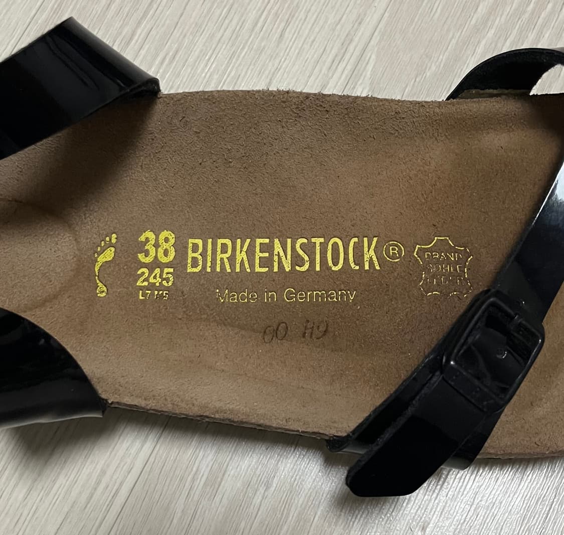 버켄스탁 야라 블랙 샌들 상품이미지7