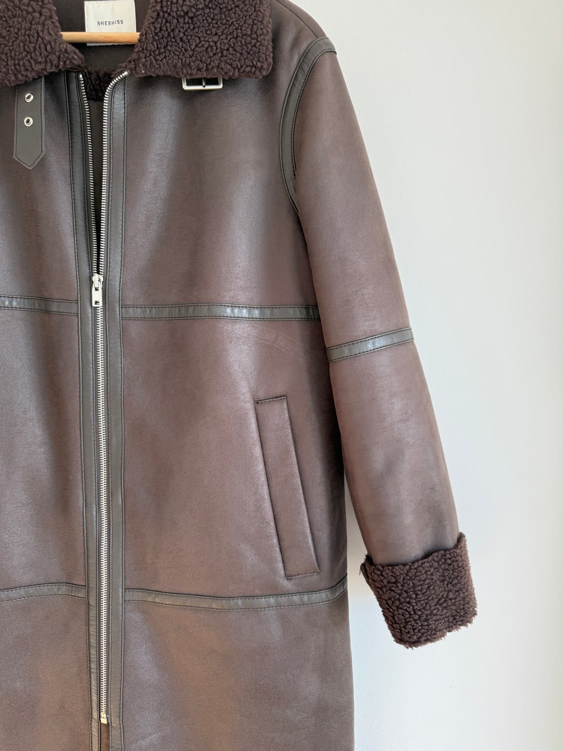 SHESMISS 비건레더 롱 무스탕 상품이미지3