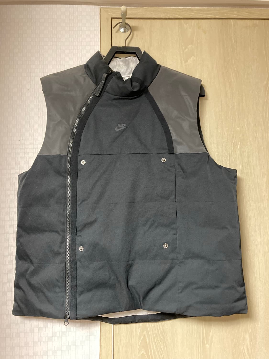 나이키 써마핏 테크 팩 인슐레이티드 베스트 상품이미지3