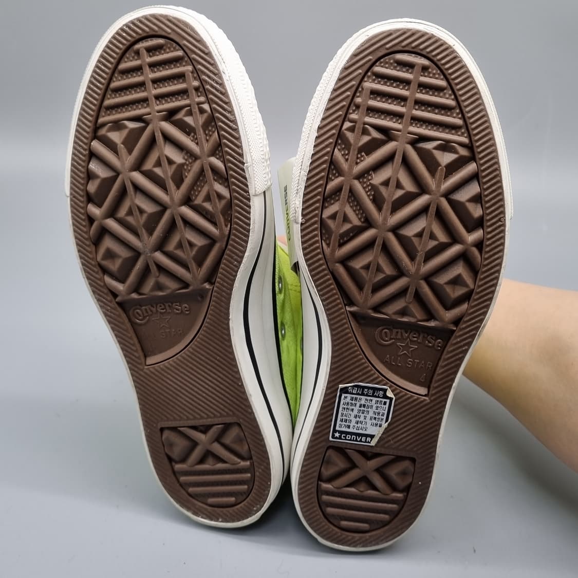 새상품 컨버스 척테일러 여성하이탑230 상품이미지3