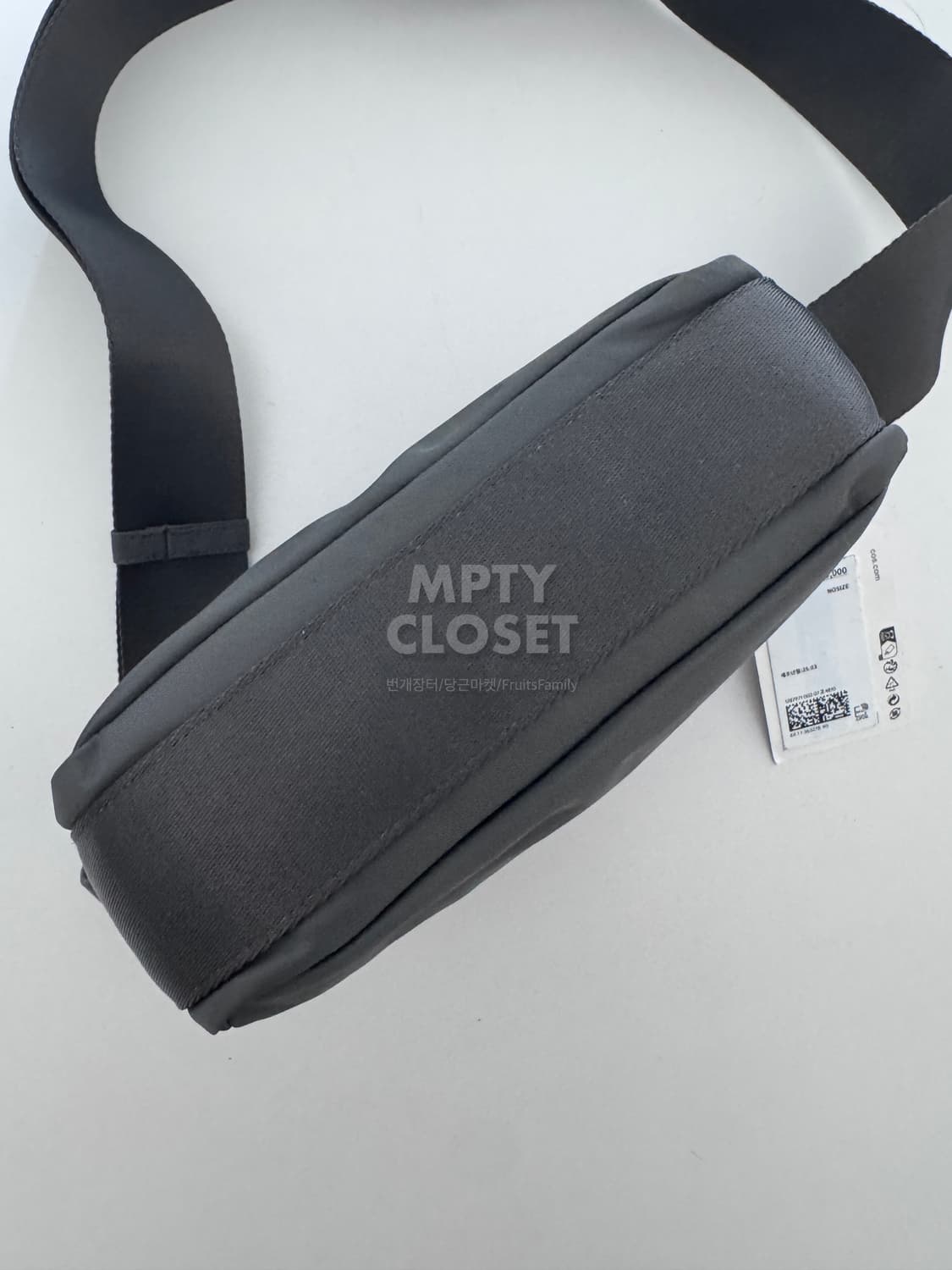 COS Transit 크로스바디백 그레이 상품이미지5