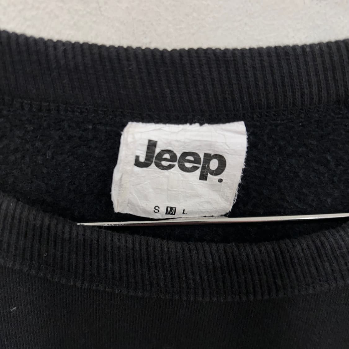 지프 스피릿 아이코닉 와펜로고 기모 맨투맨 상품이미지3