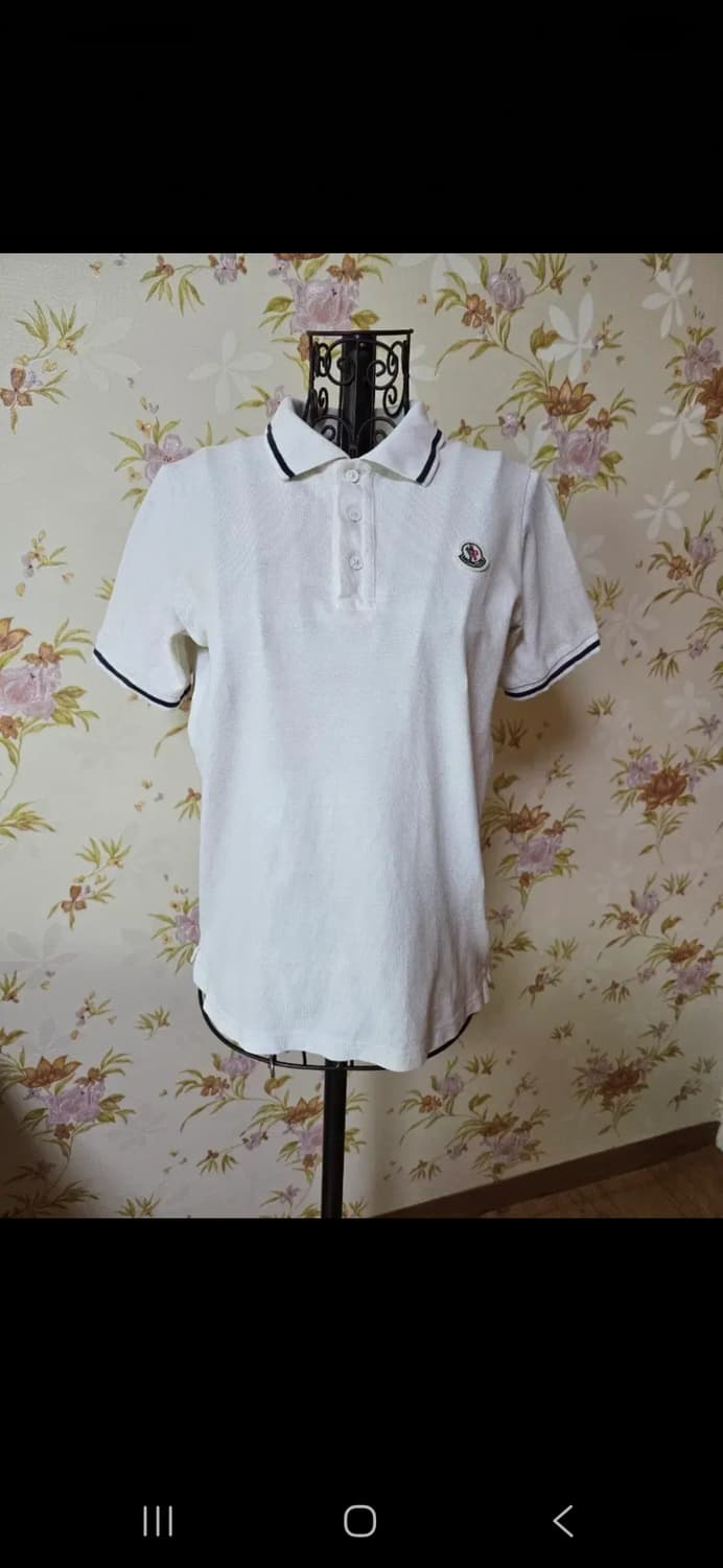 몽클레르 키즈 카라 반팔티 / 여성 55 착용 상품이미지1