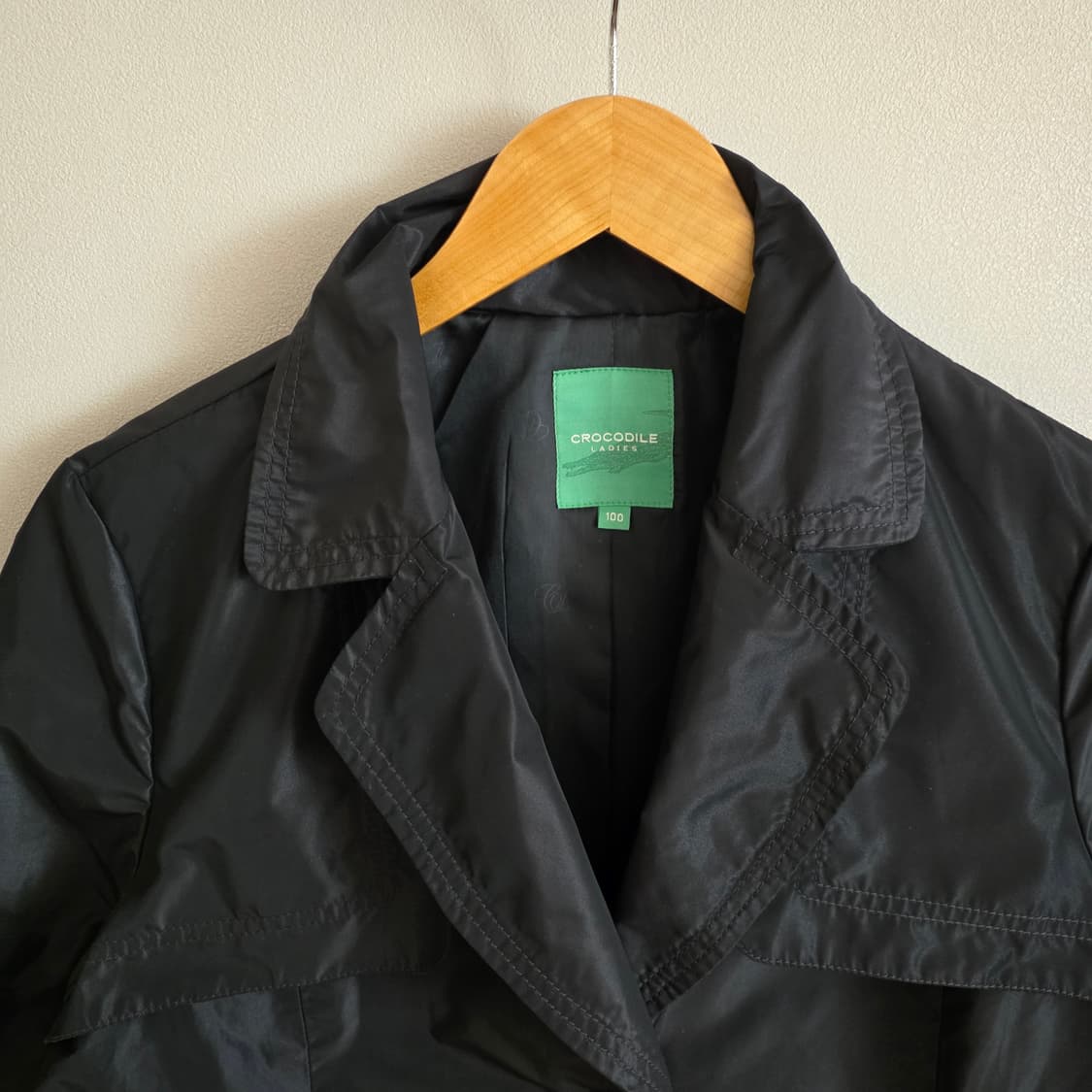 크로커다일 레이디스 블랙 간절기 코트 100 상품이미지3