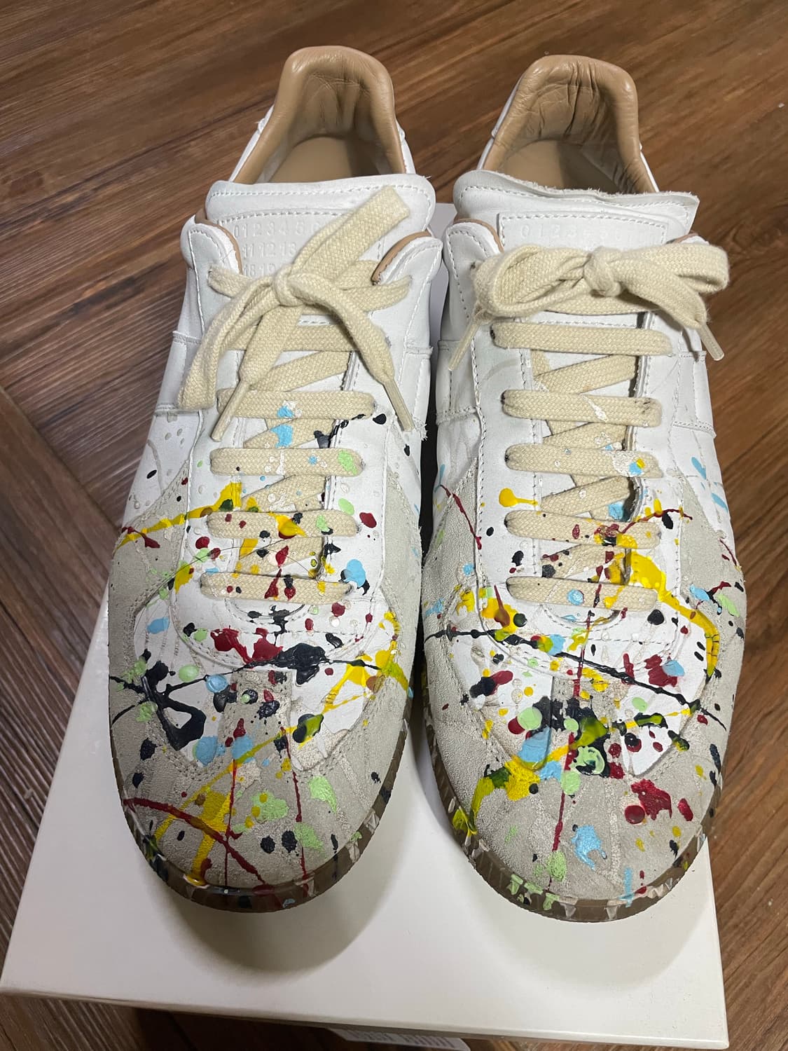 마르지엘라 독일군 페인팅 42.5사이즈 상품이미지1