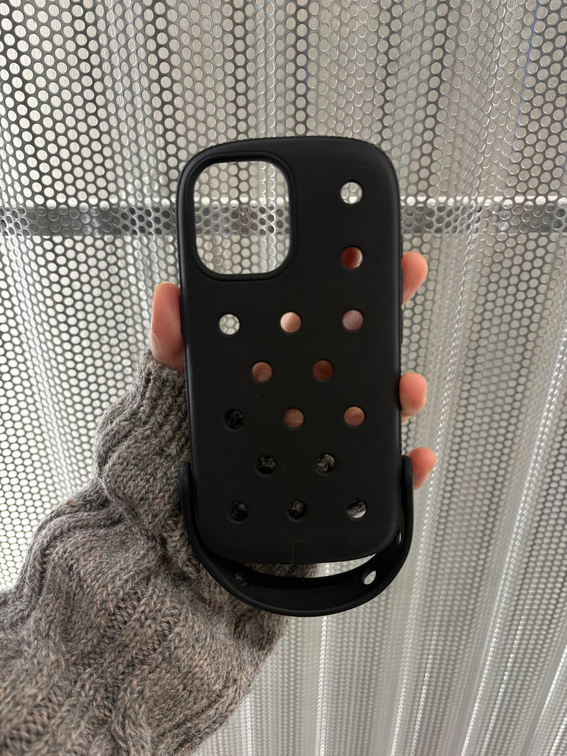 아이폰 16 크록스 케이스 블랙 상품이미지1