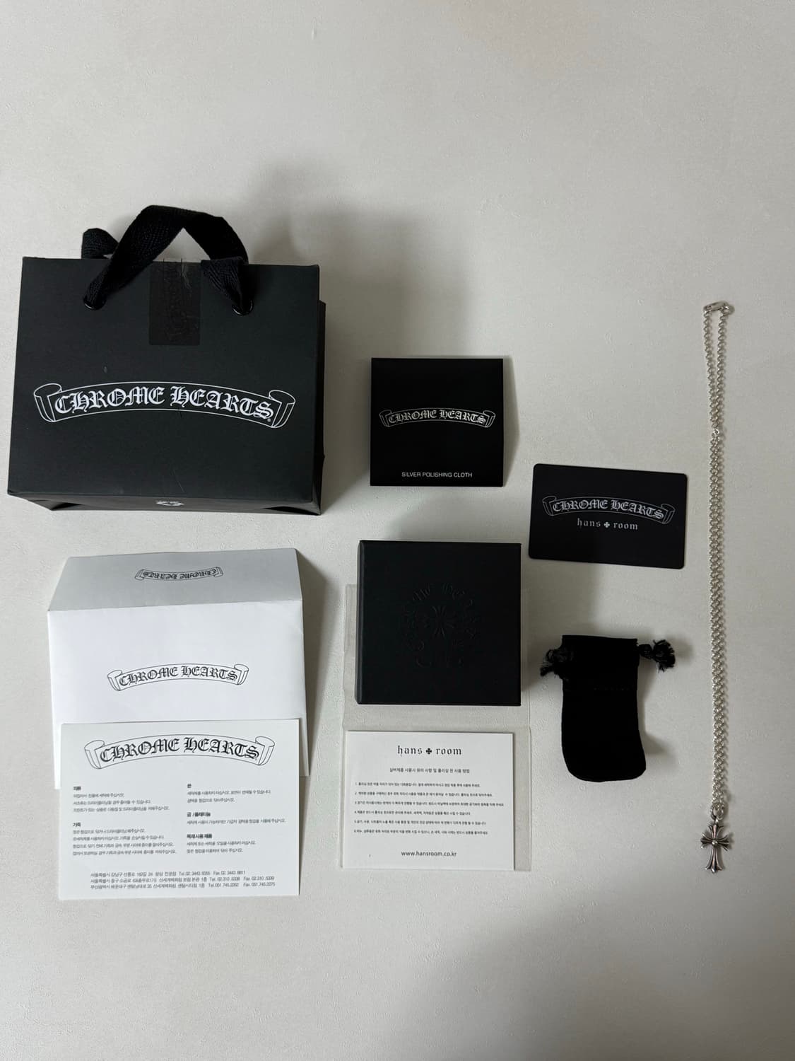 크롬하츠 타이니 크로스 펜던트 상품이미지1