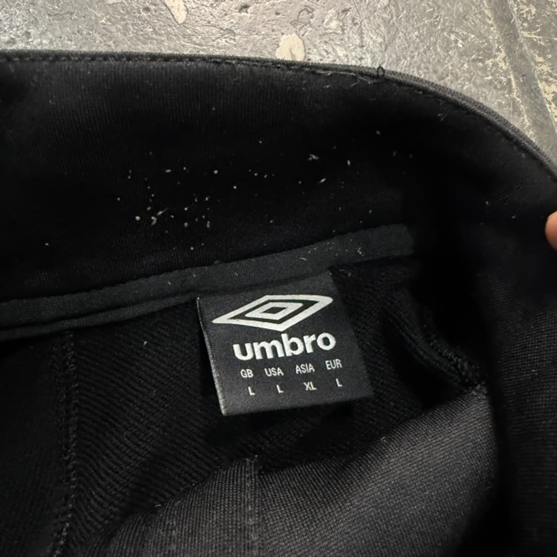 100 엄브로 반집업 상품이미지3