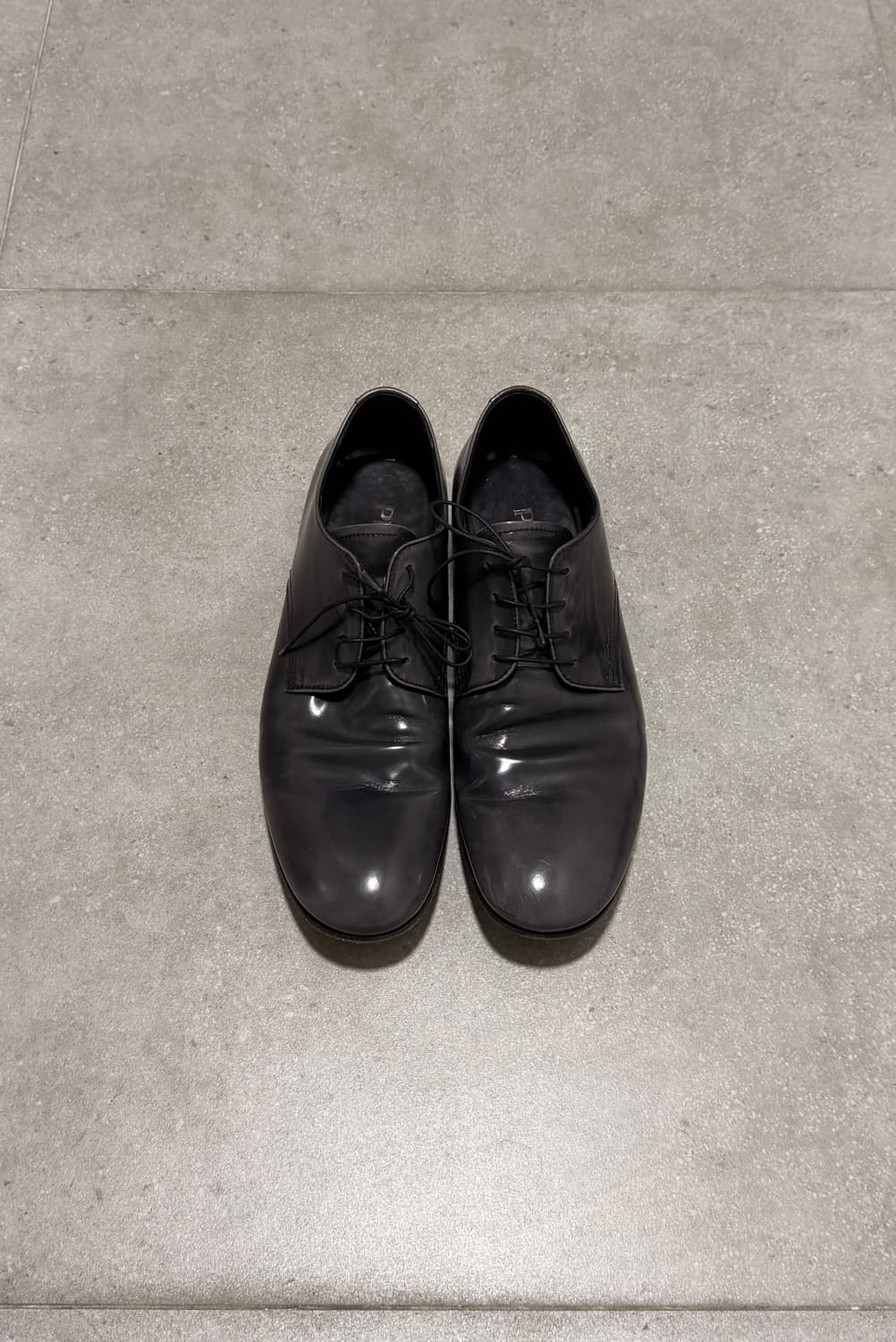 프라다 플레인토 레더 더비슈즈 상품이미지1