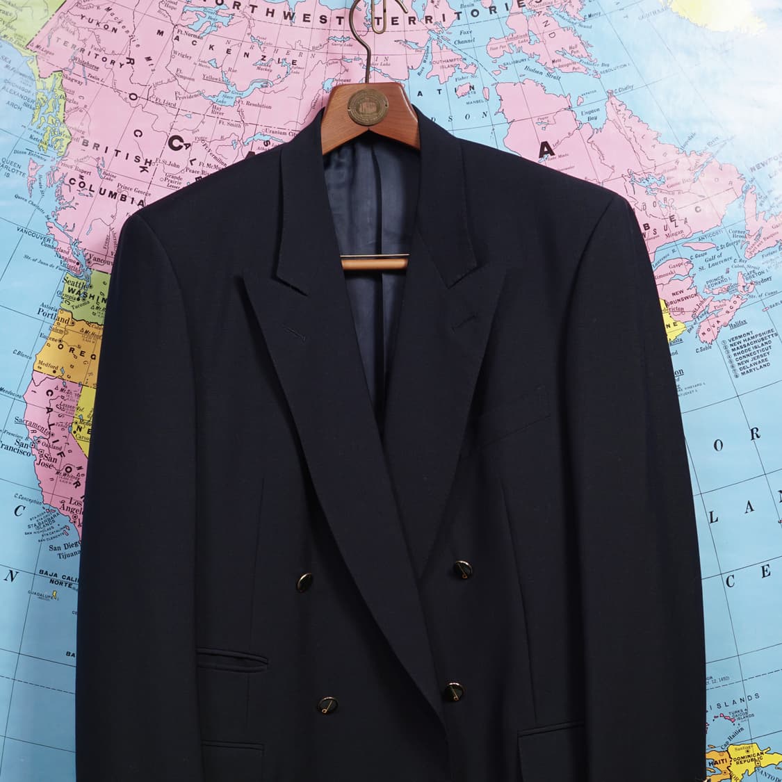 던힐 로고 버튼 더블자켓 상품이미지2