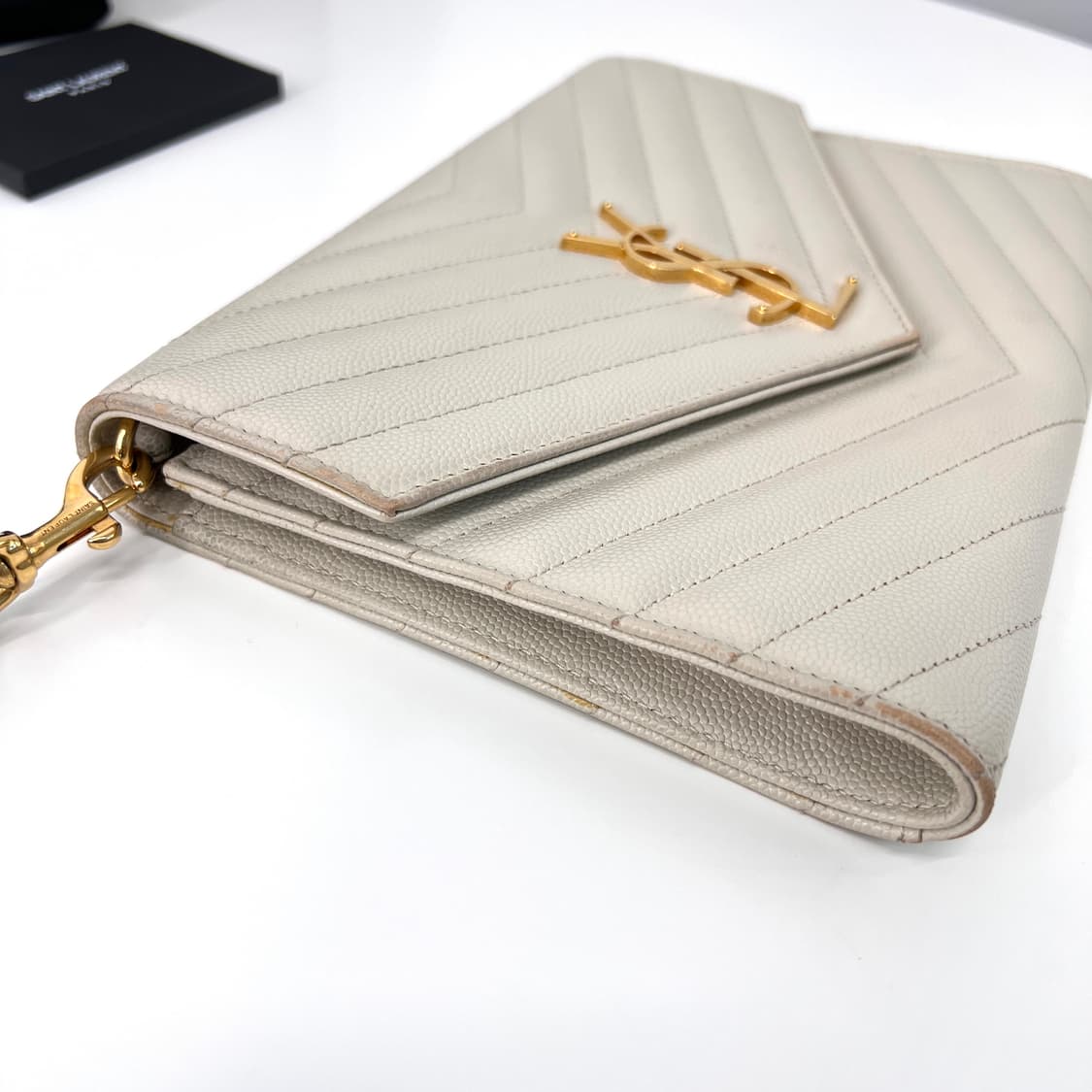 생로랑 모노그램 엔벨로프 클러치백 (617662) 상품이미지7