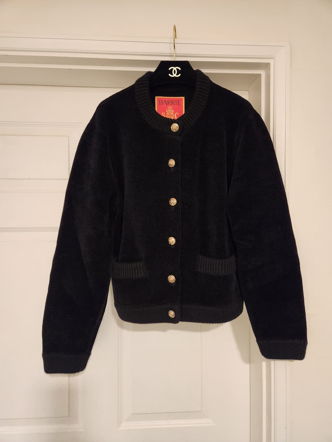 (정품)샤넬 배리 BARRIE 블랙 벨벳캐시미어 자켓가디건 상품이미지5