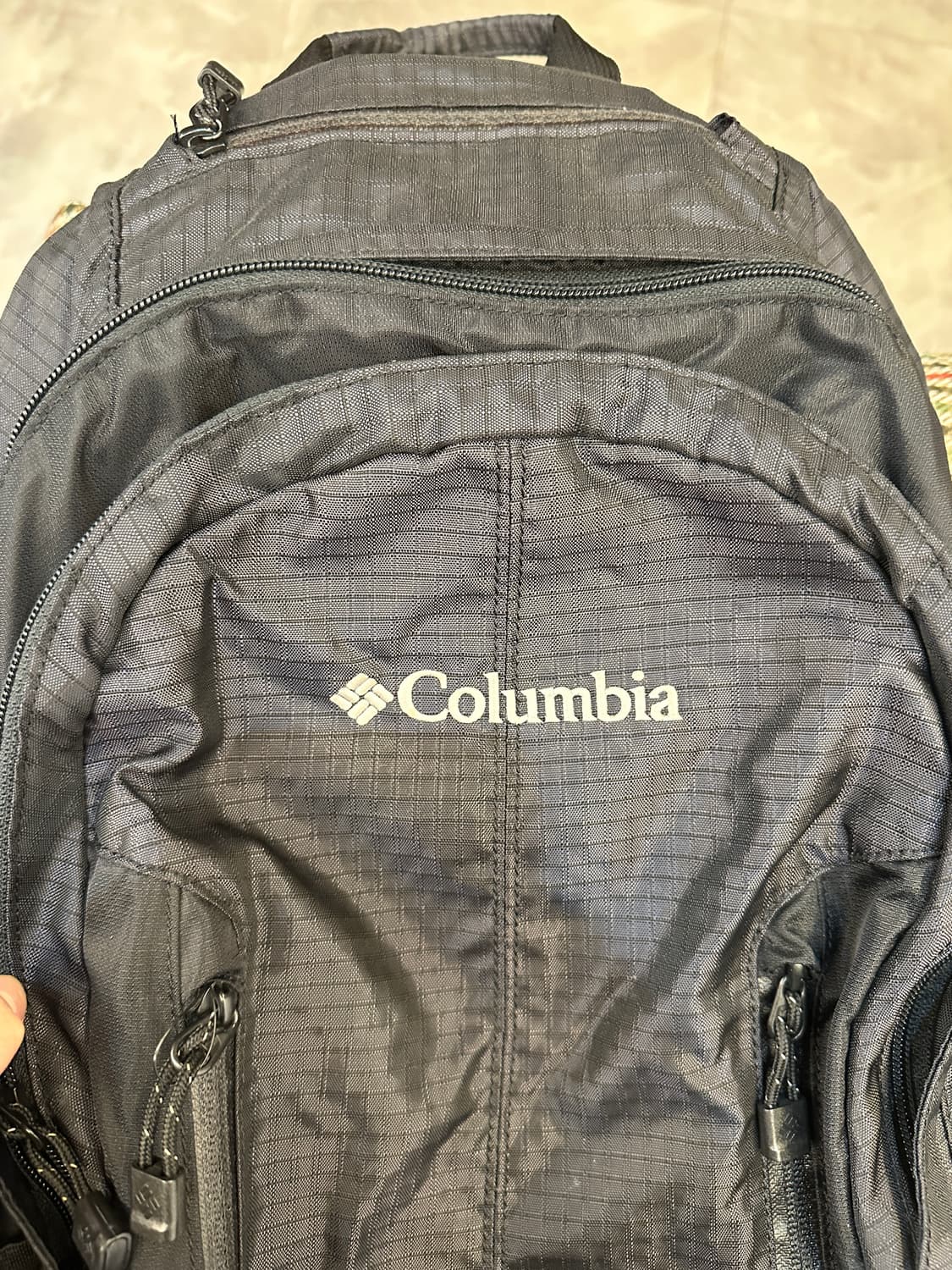 콜롬비아 레드우드 32L 블랙 백팩 등산 가방 상품이미지3