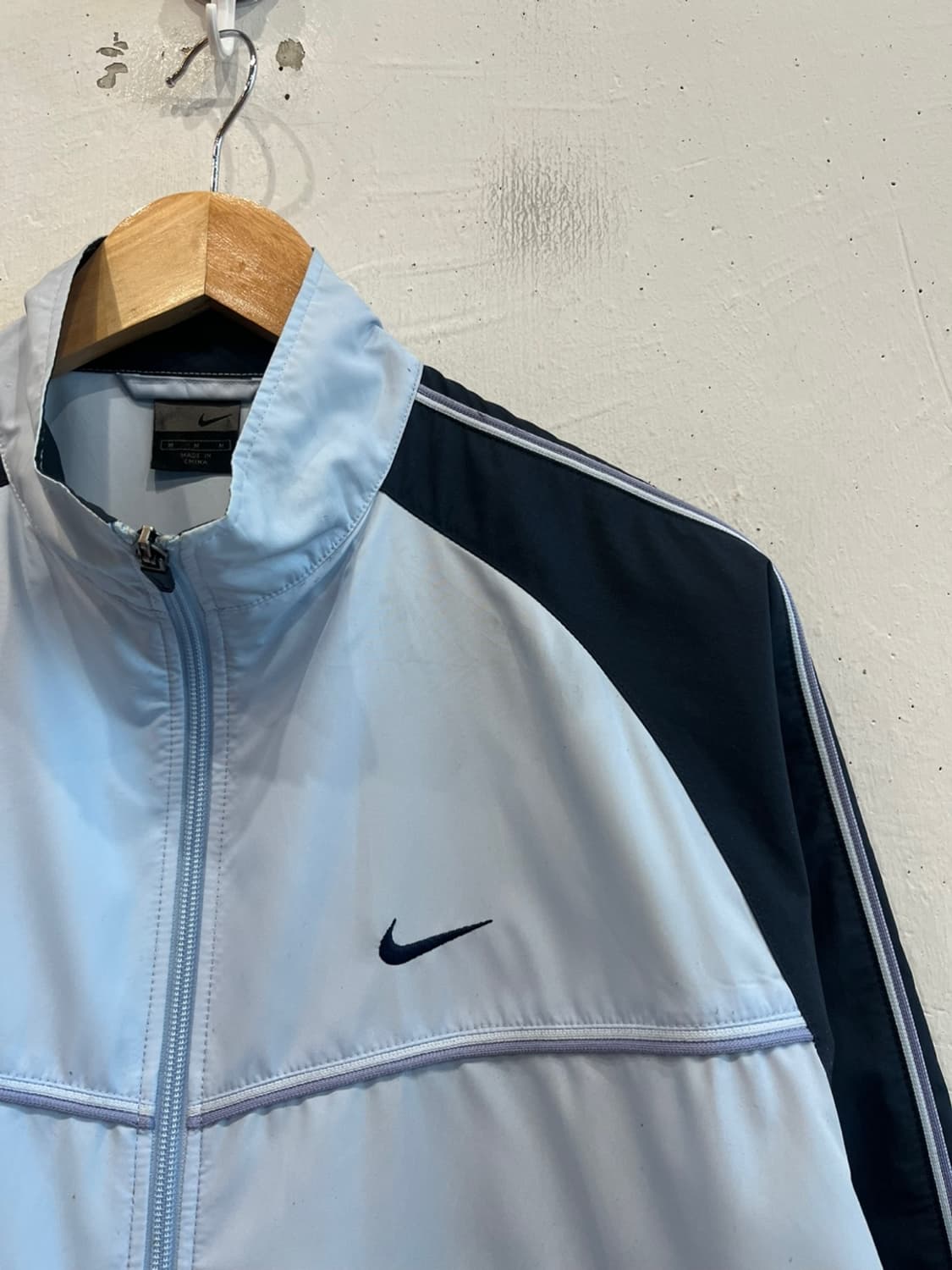 나이키 재팬 스우시 스카이블루 바람막이 자켓 우먼즈 상품이미지2