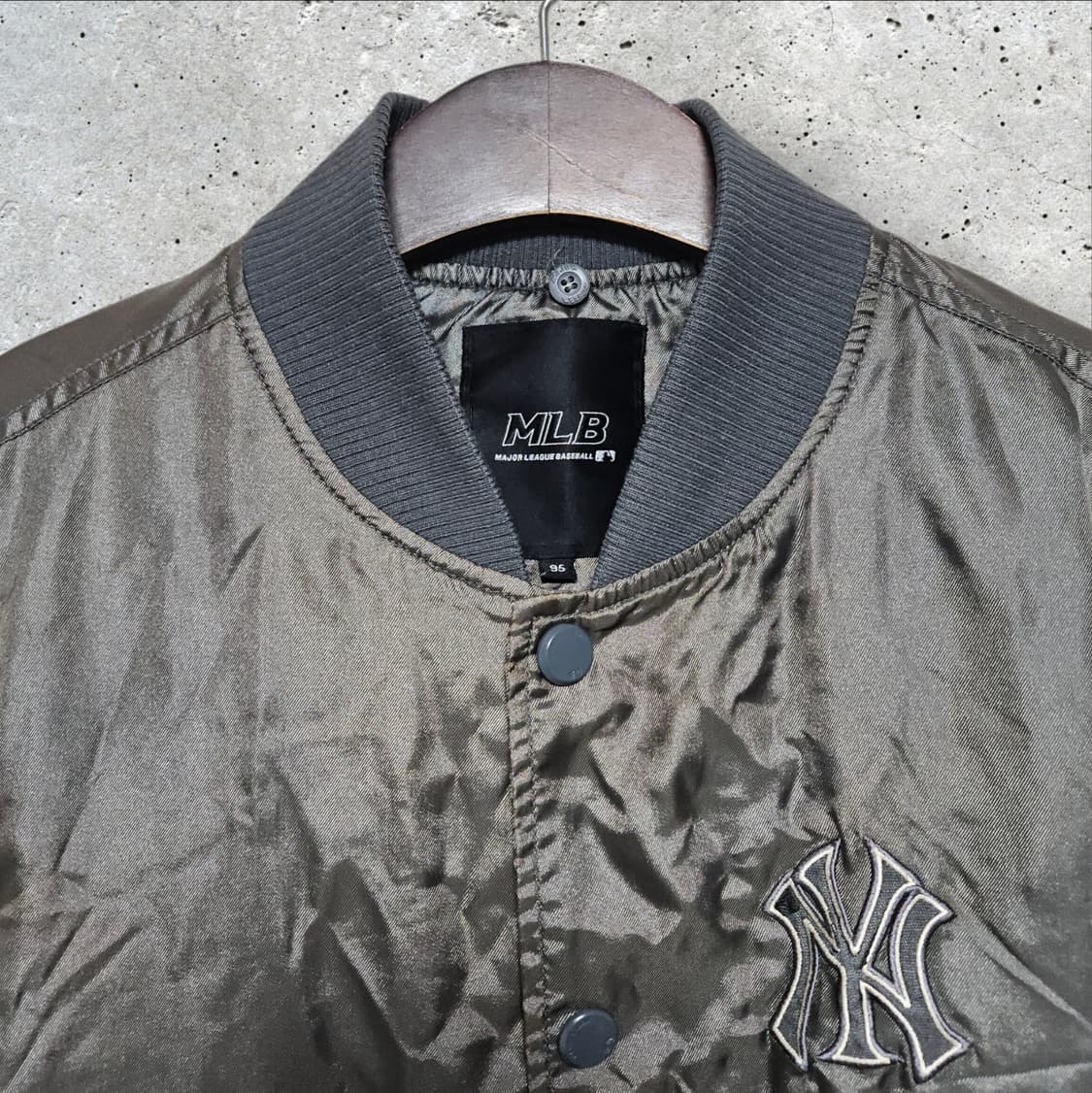 MLB 뉴욕양키즈 스타디움 바시티 자켓 (95/M) 상품이미지2